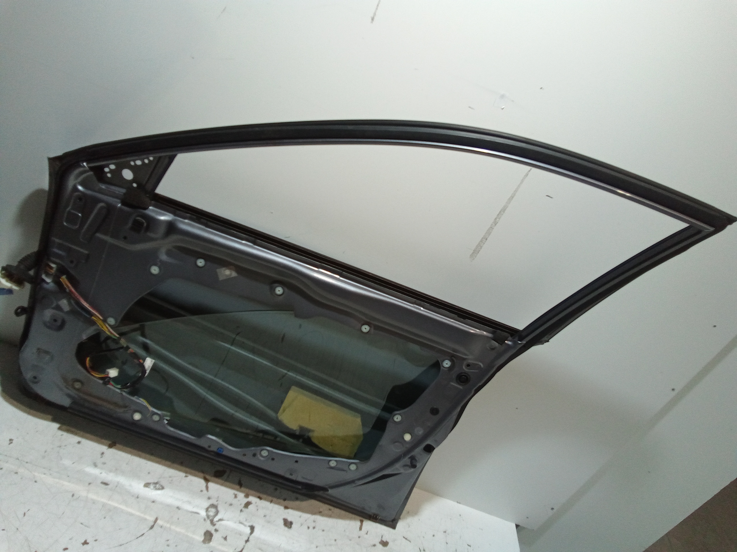 Portiera anteriore Destra per Mazda 6 Berlina (2002 - 2008)