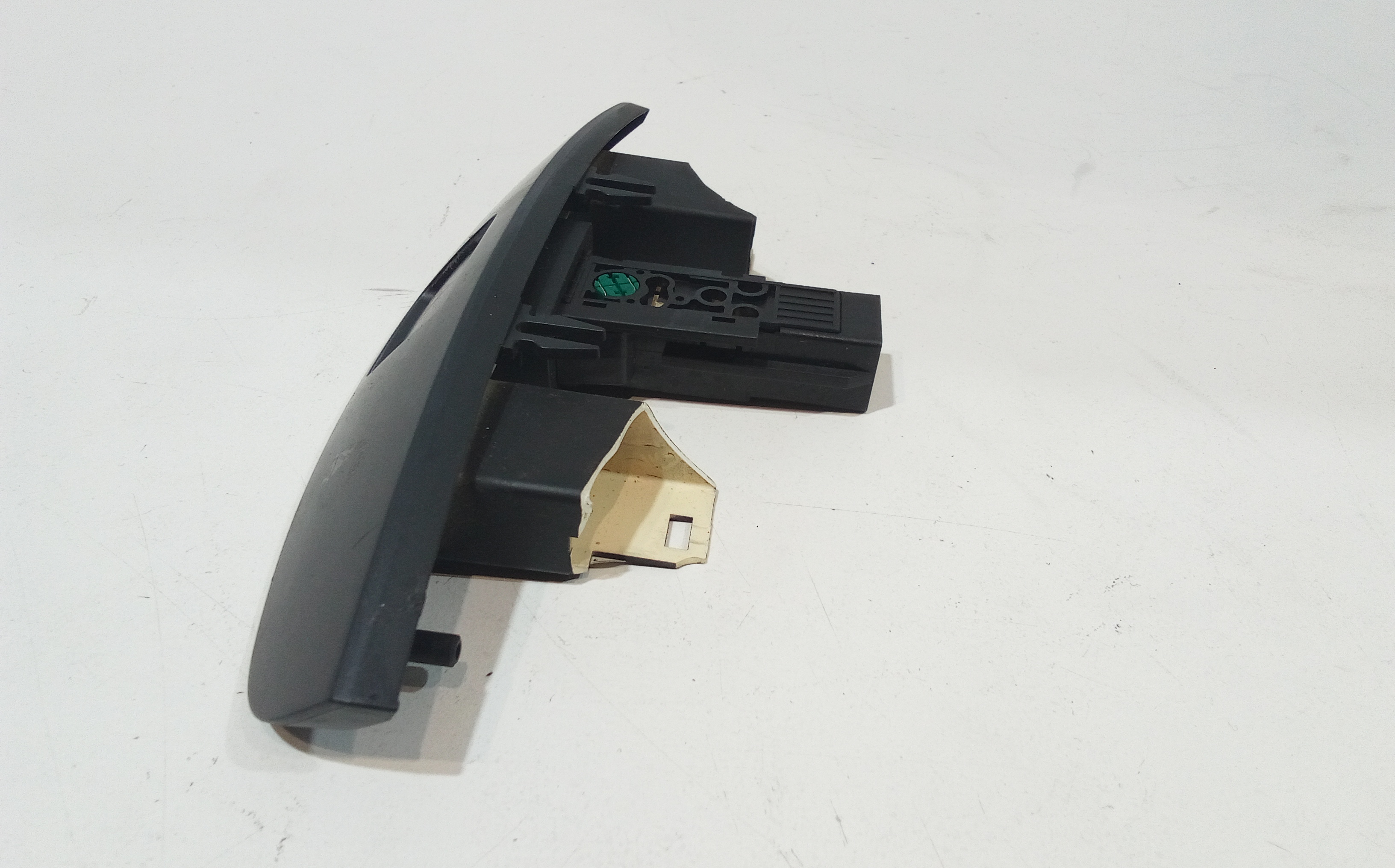 Pulsante luci di emergenza per Mazda 2 Berlina 2 Serie (2007 - In produzione)