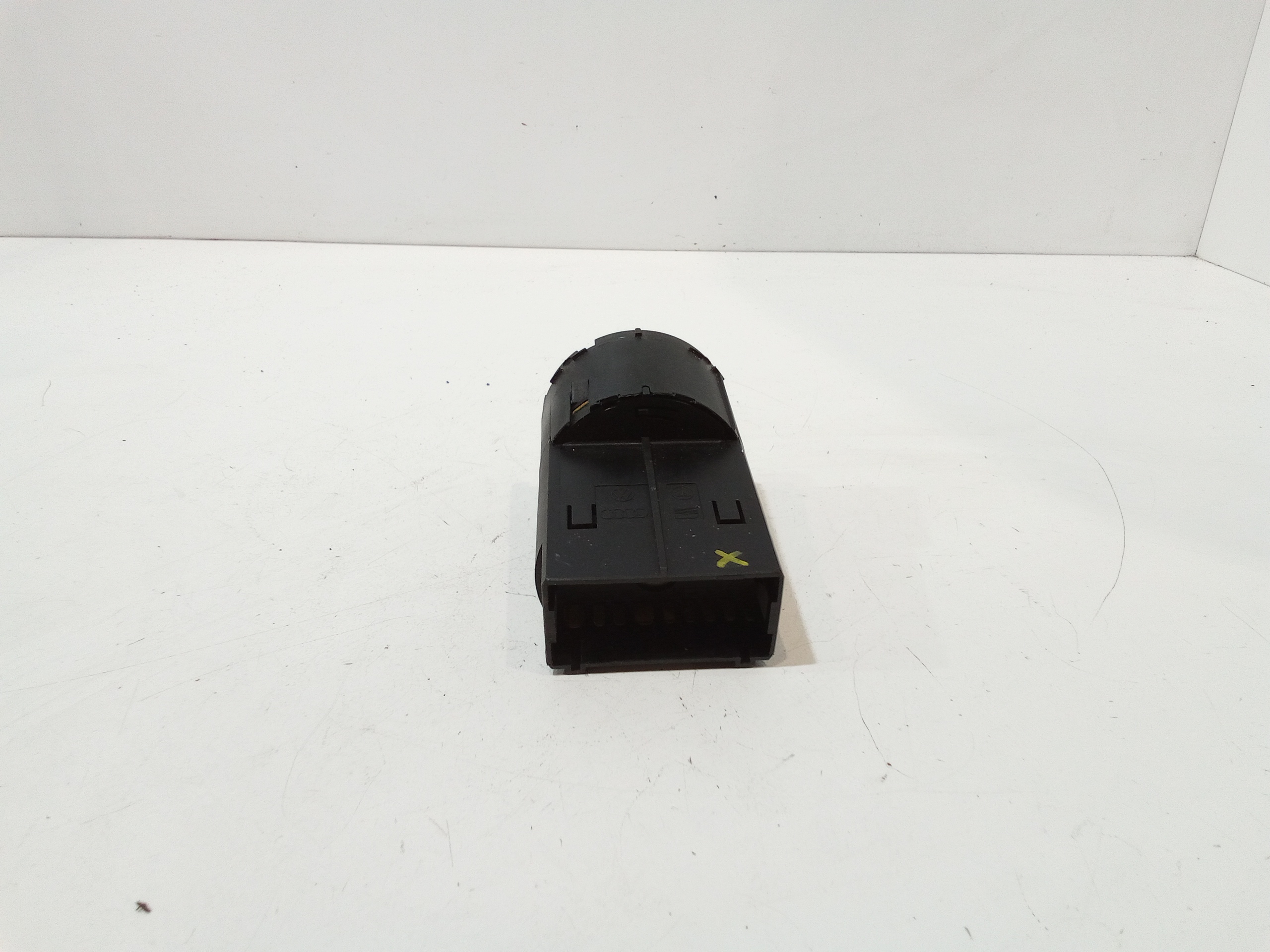 Interruttore comando luci per Volkswagen Bora Berlina (1998 - 2005)