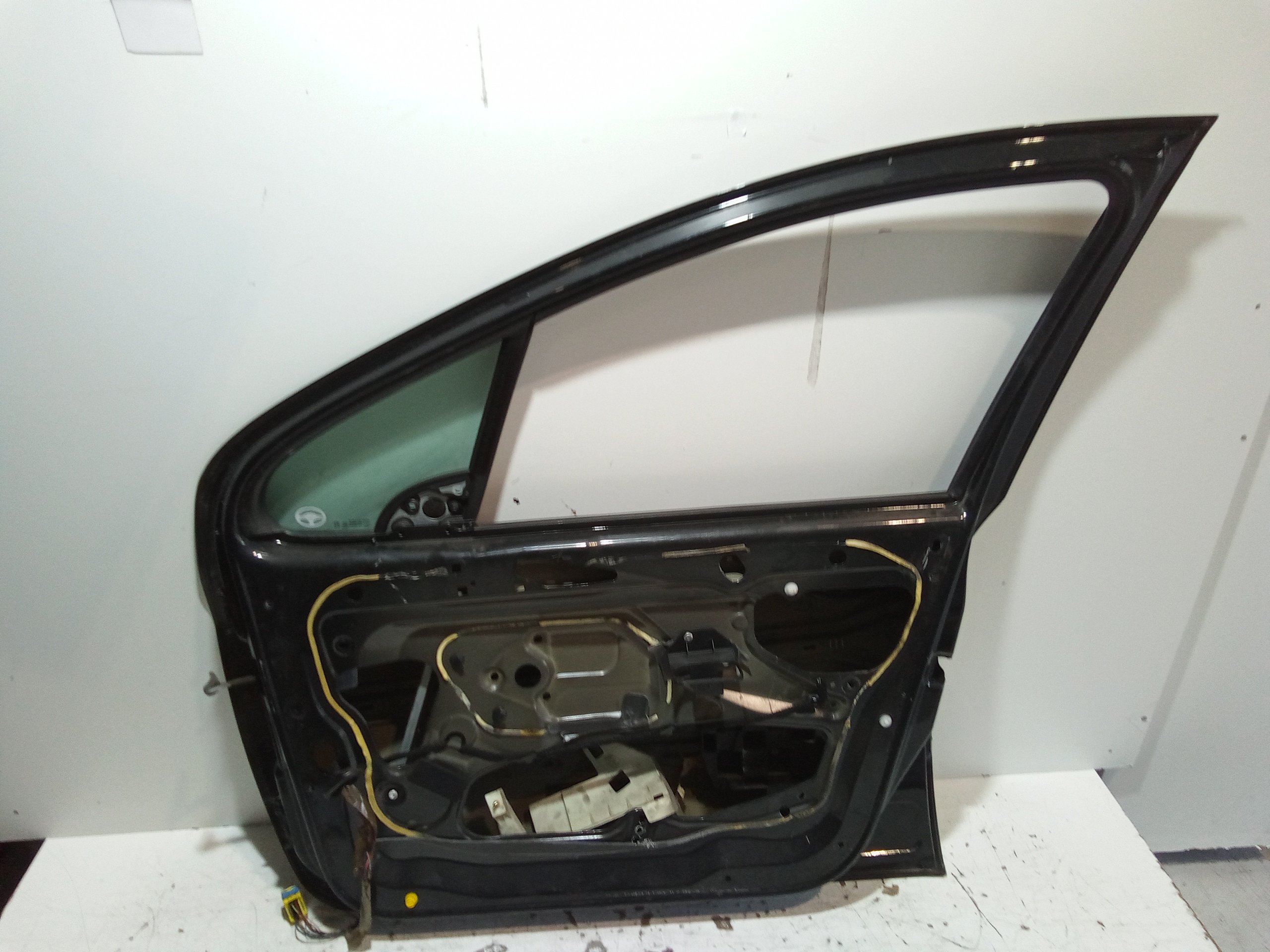 Portiera anteriore Destra per Peugeot 307 Berlina 2 Serie (2005 - In produzione)