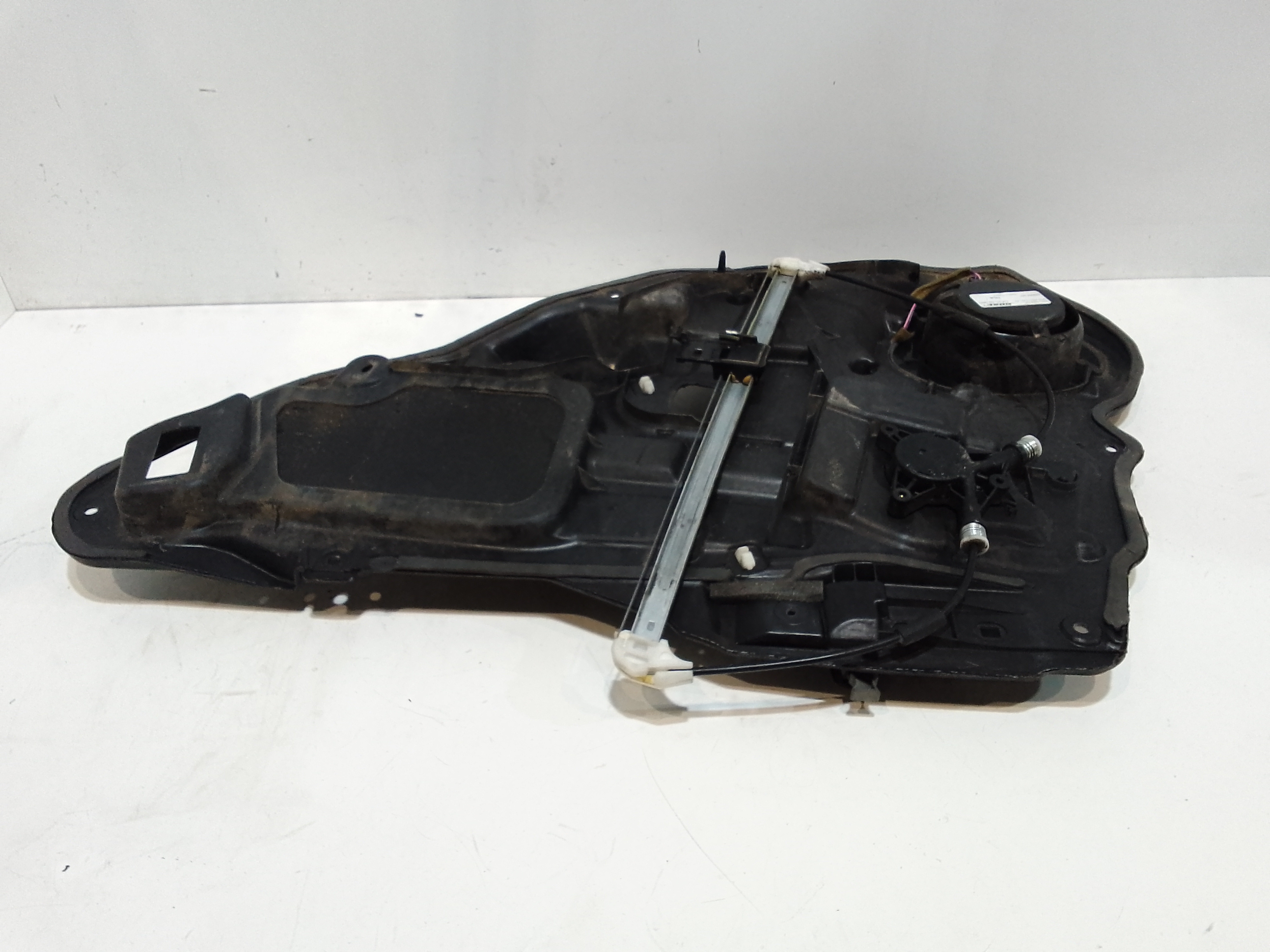 Cremagliera posteriore laterale sinistra per Mazda 6 Berlina (2002 - 2008)