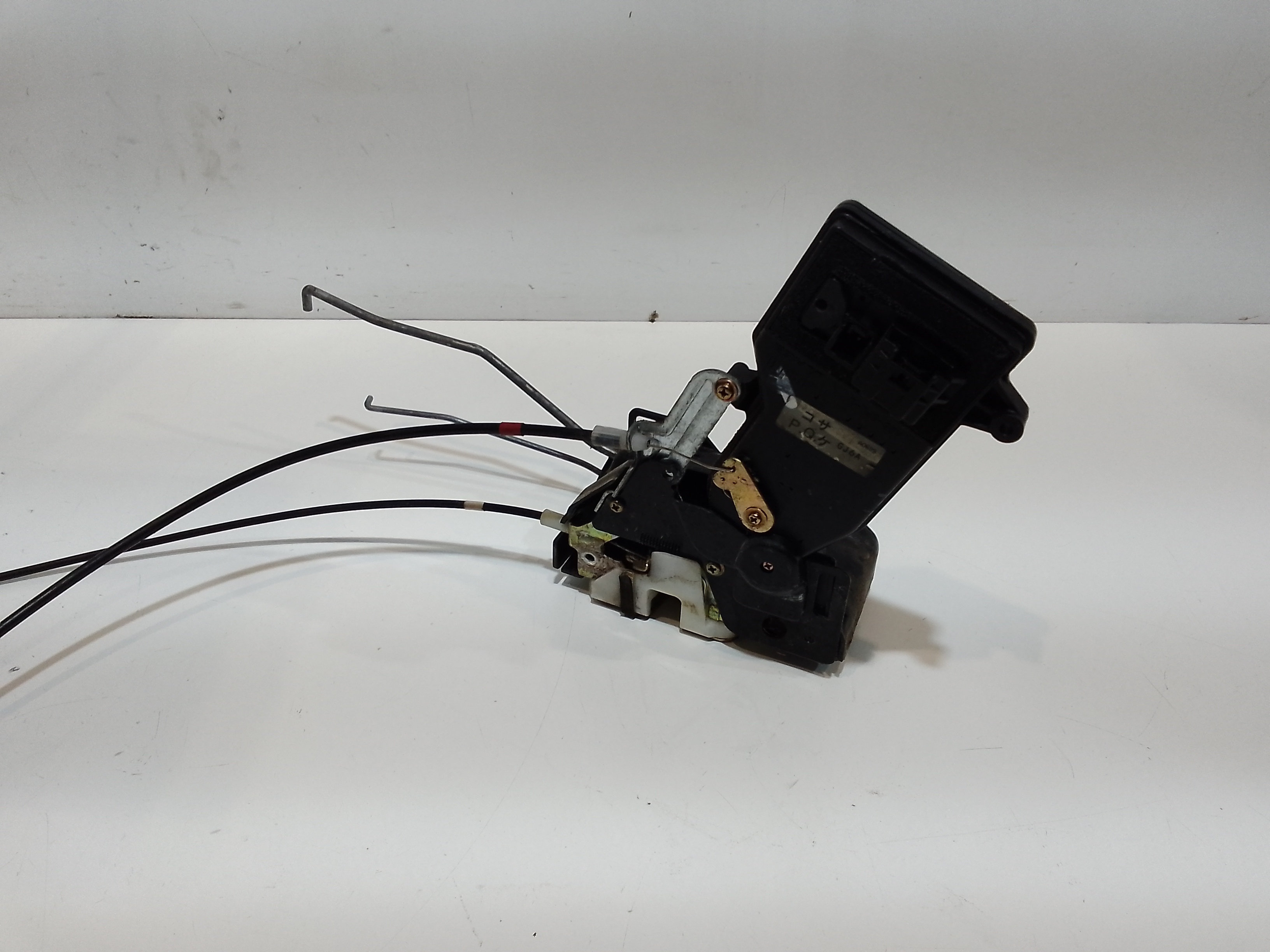 Serratura Posteriore Sinistra per Mazda 6 Berlina (2002 - 2008)