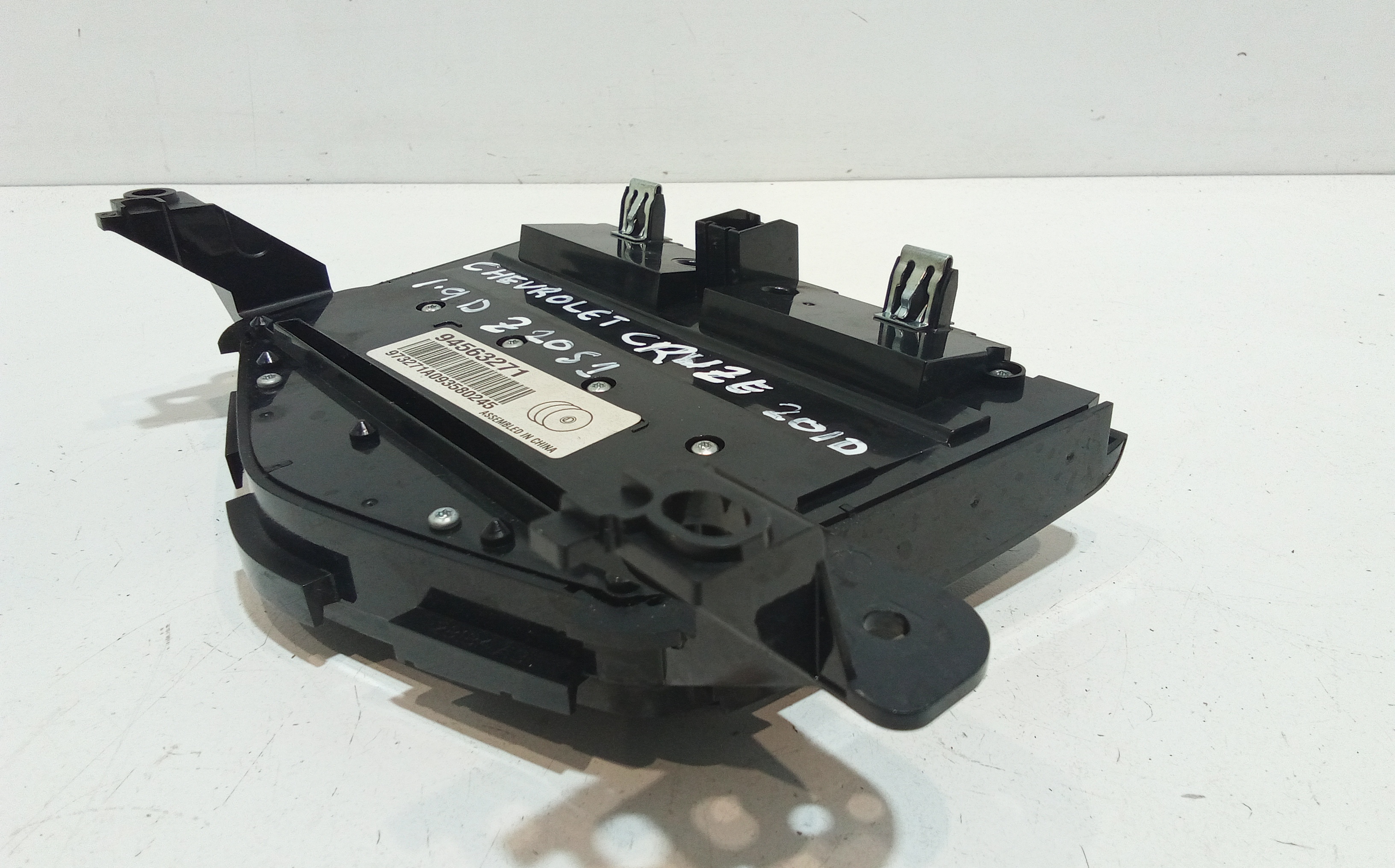 Pannello comandi autoradio per Chevrolet Cruze Berlina (2009 - In produzione)