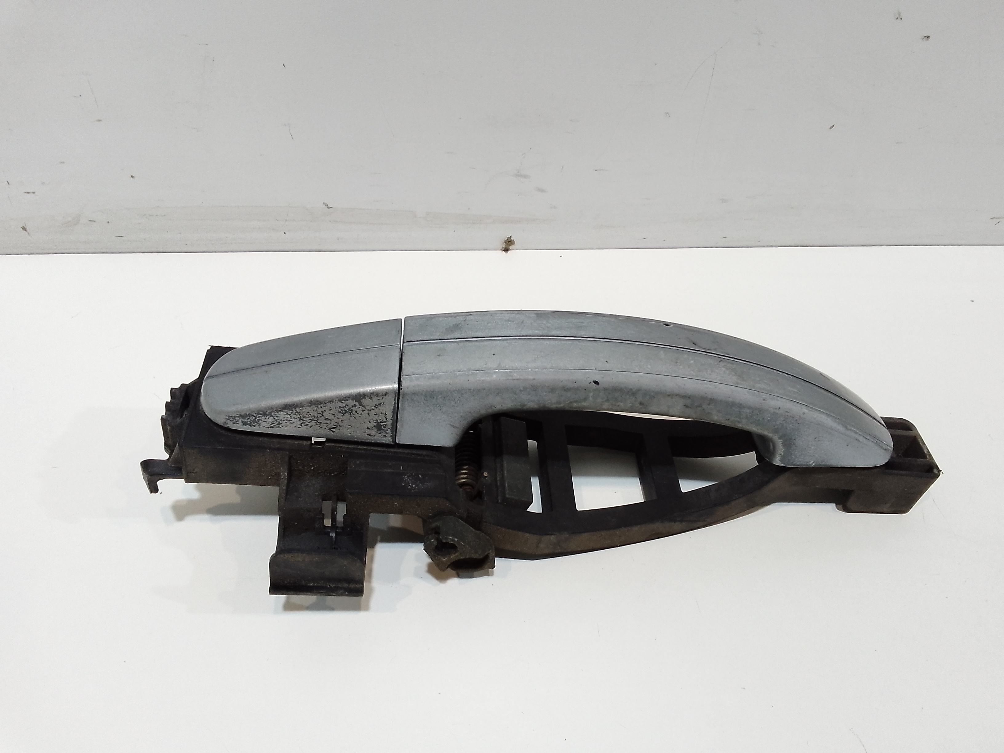 Maniglia esterna Posteriore Sinistra per Ford Focus C-max Serie (03>07) (2003 - 2007)