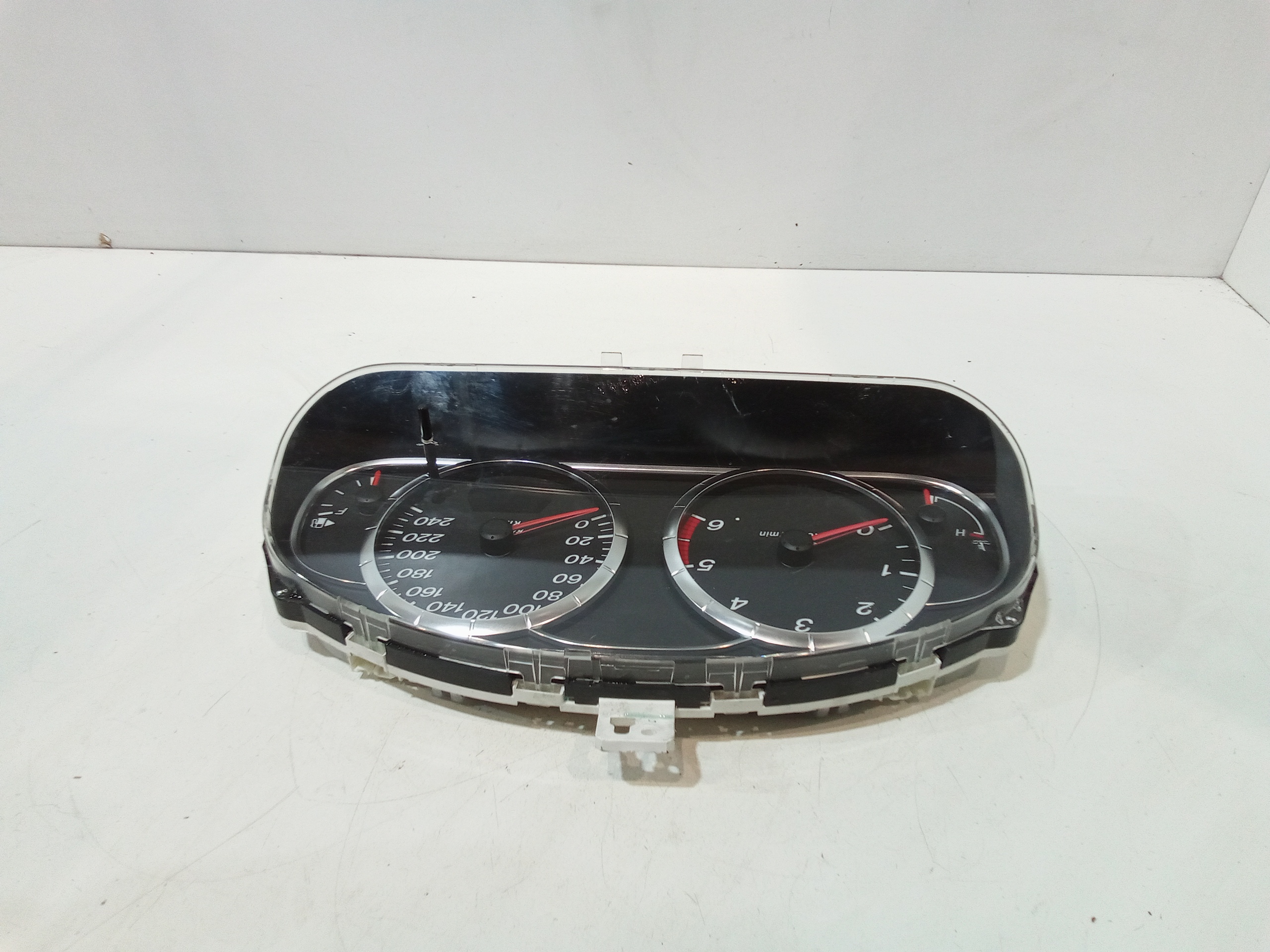 Quadro Strumenti per Mazda 6 Berlina (2002 - 2008)