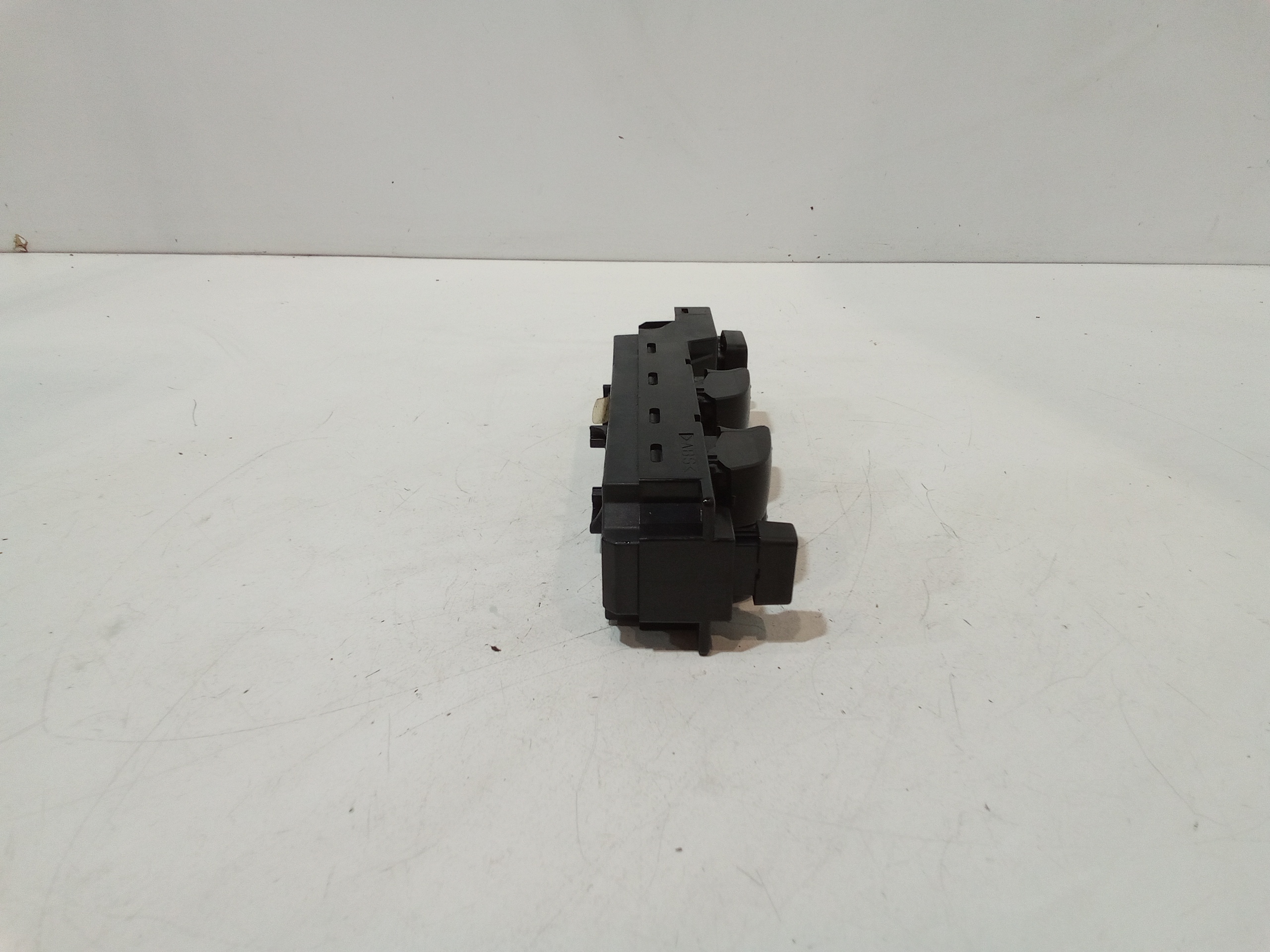 Pulsantiera anteriore sinistra Guida per Mazda 6 Berlina (2002 - 2008)