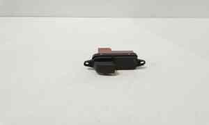 Pulsantiera Posteriore Destra per Mazda 6 Berlina (2002 - 2008)