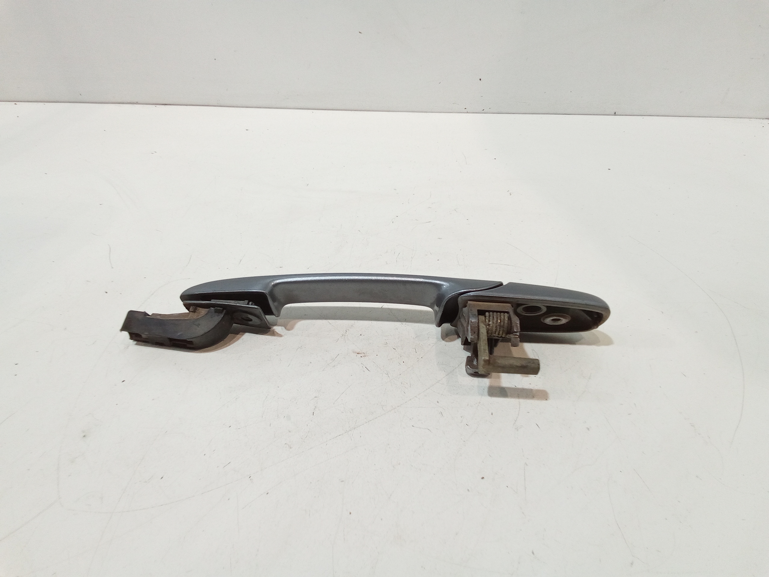 Maniglia esterna Anteriore Destra per Mazda 6 Berlina (2002 - 2008)