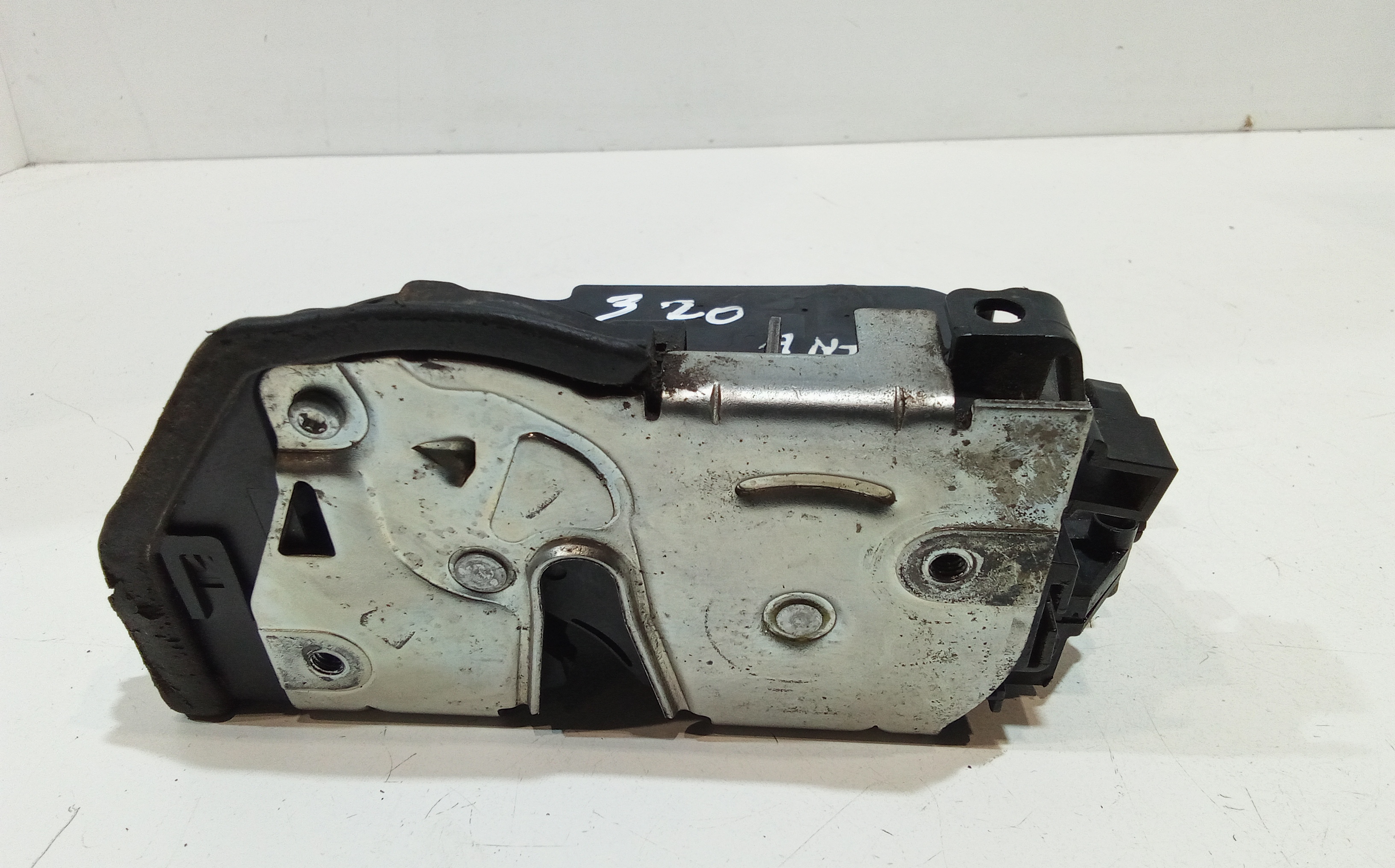 Serratura Anteriore Destra per Bmw Serie 1 Serie (e87) (04>07) (2004 - 2007)