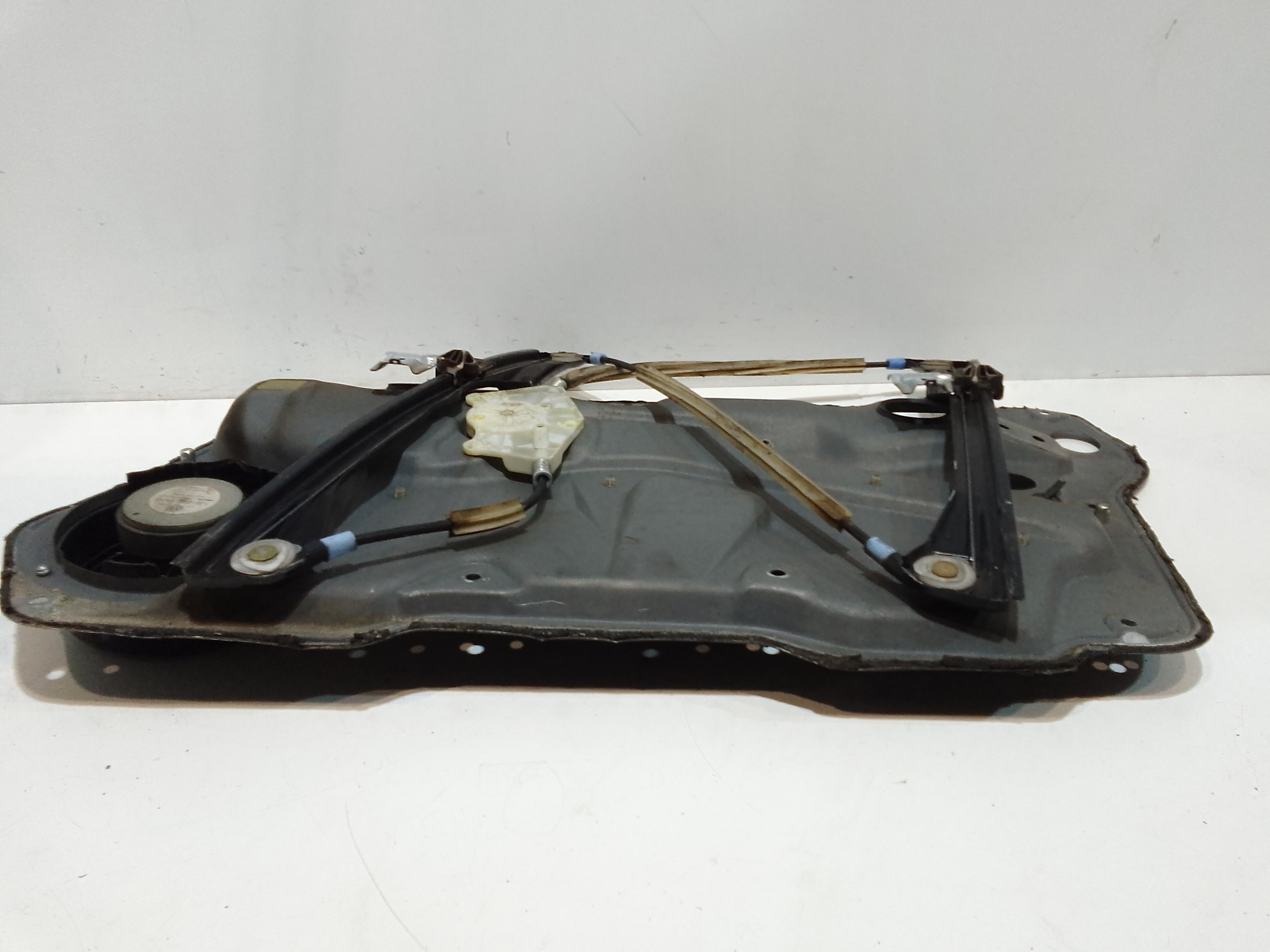 Cremagliera anteriore sinistra Guida per Volkswagen Bora Berlina (1998 - 2005)