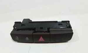 Pulsante luci di emergenza per Opel Insignia S. Wagon (2008 - 2017)