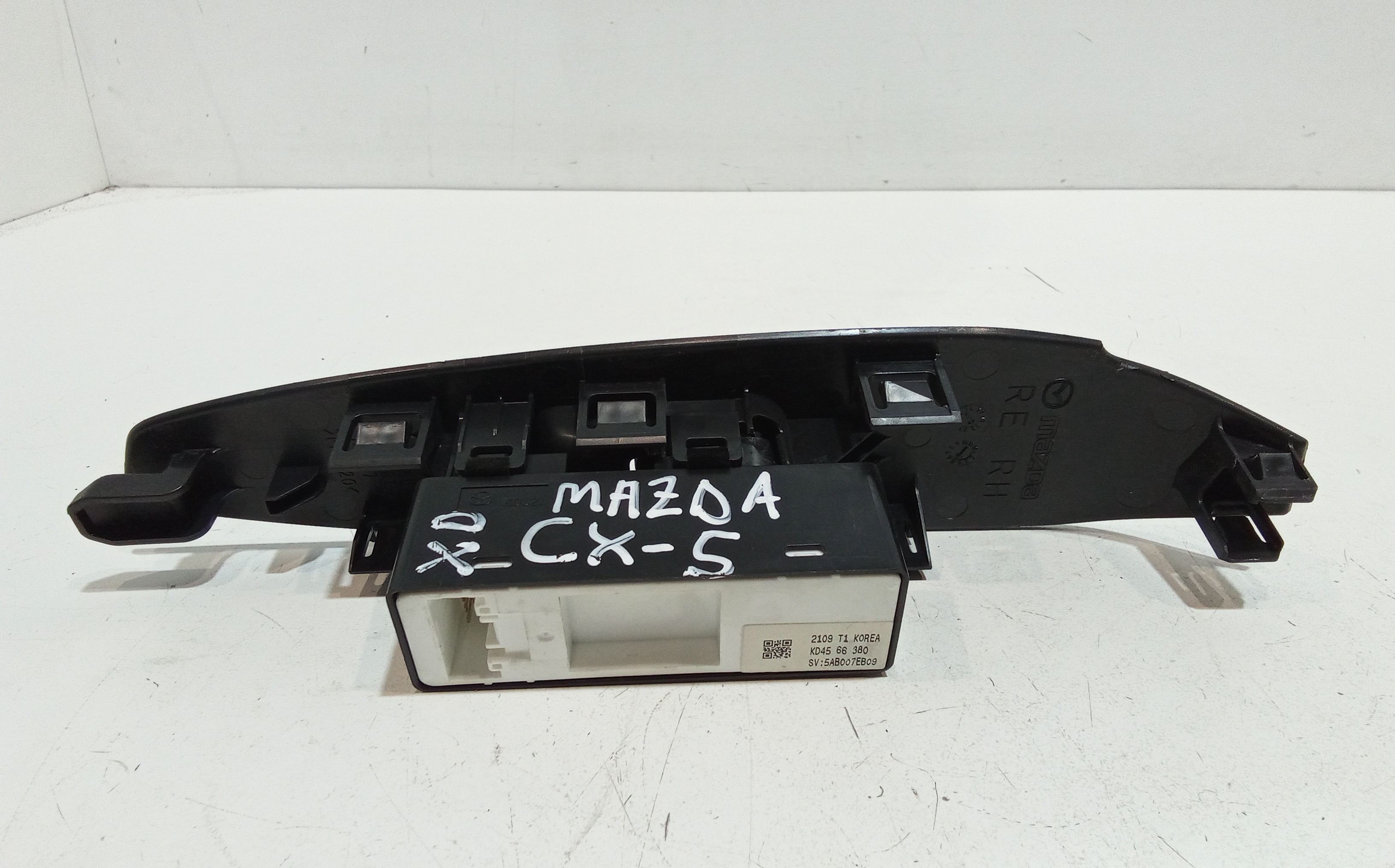 Pulsantiera Posteriore Destra per Mazda Cx-5 Serie (2012 - 2016)