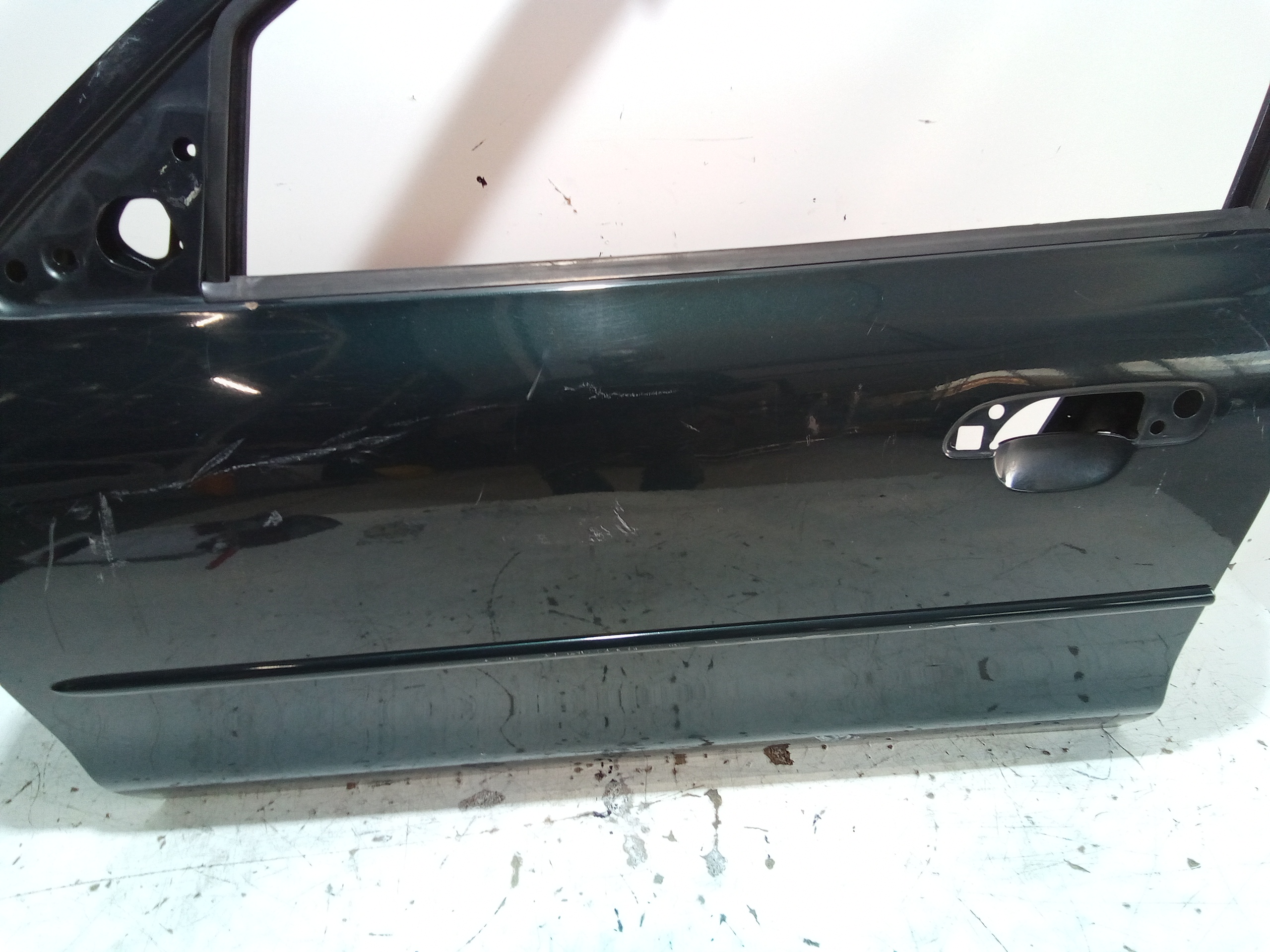 Portiera Anteriore Sinistra per Ford Mondeo Berlina 2 Serie (1996 - 2000)