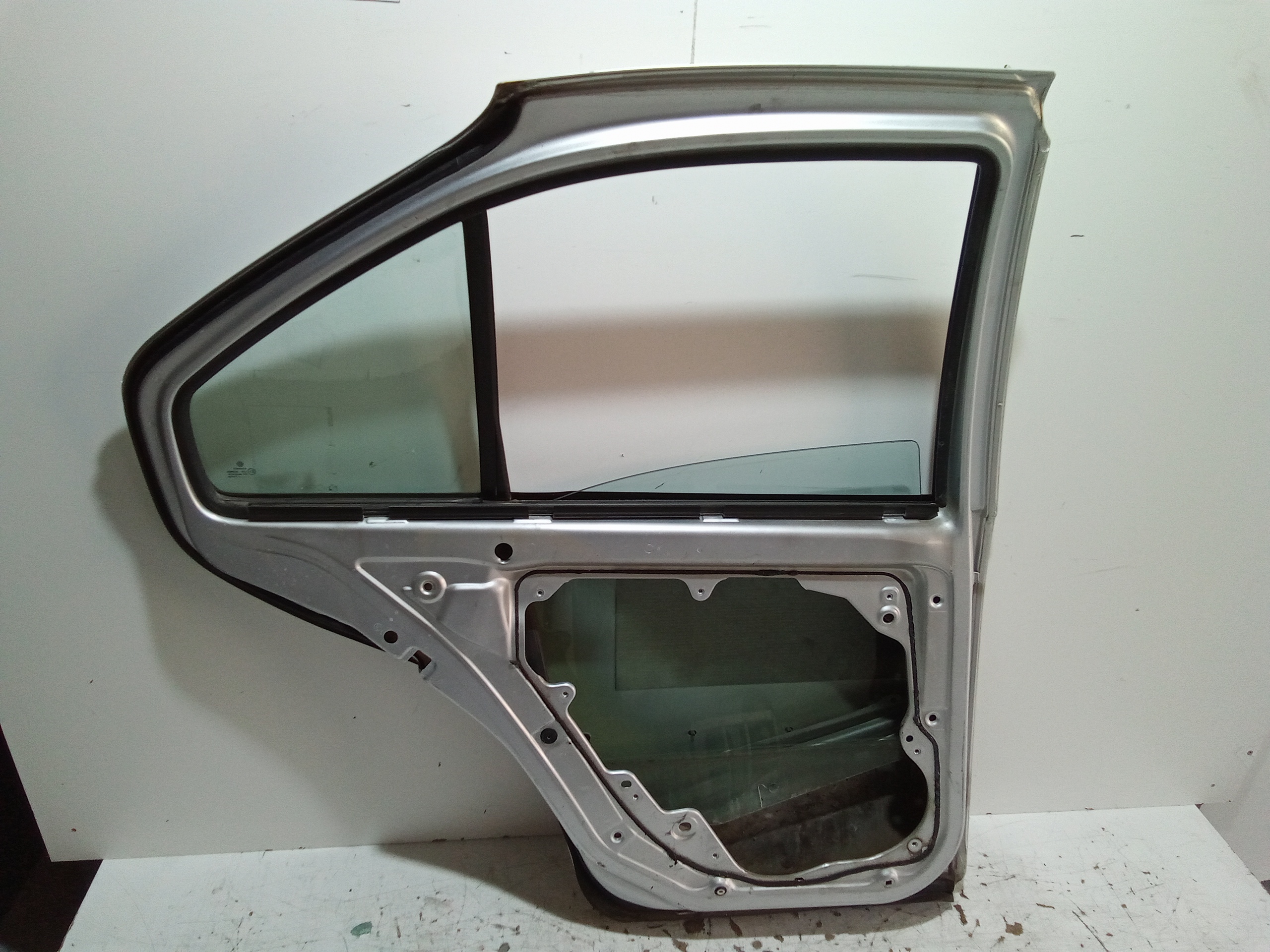 Portiera Posteriore Sinistra per Volkswagen Bora Berlina (1998 - 2005)