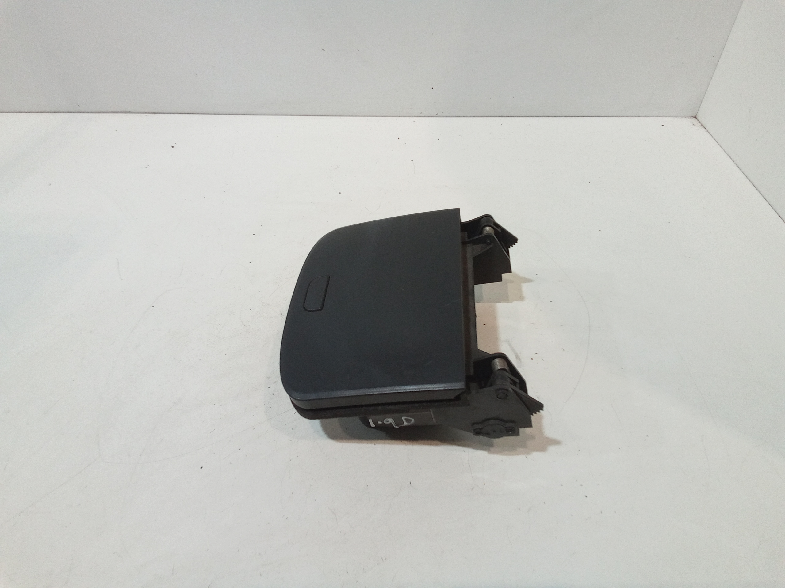 Vano portaoggetti per Chevrolet Captiva 1 Serie (2006 - In produzione)
