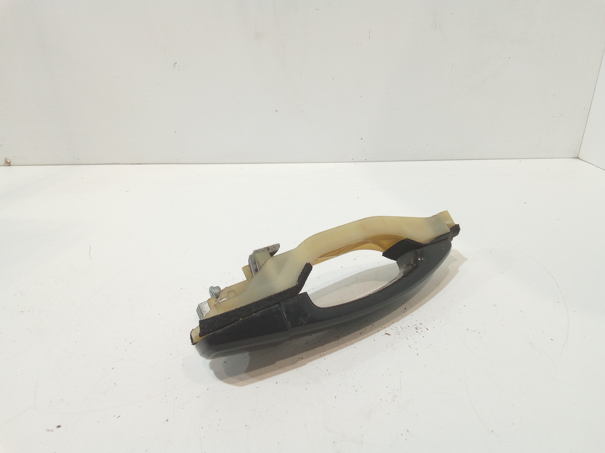 Maniglia esterna Posteriore Sinistra per Chevrolet Captiva 1 Serie (2006 - In produzione)