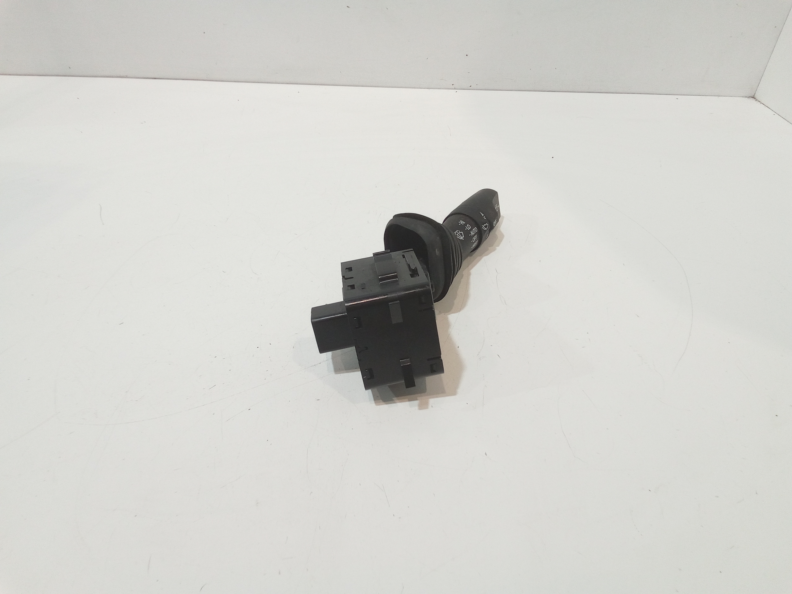 Devioluci destro per Chevrolet Captiva 1 Serie (2006 - In produzione)