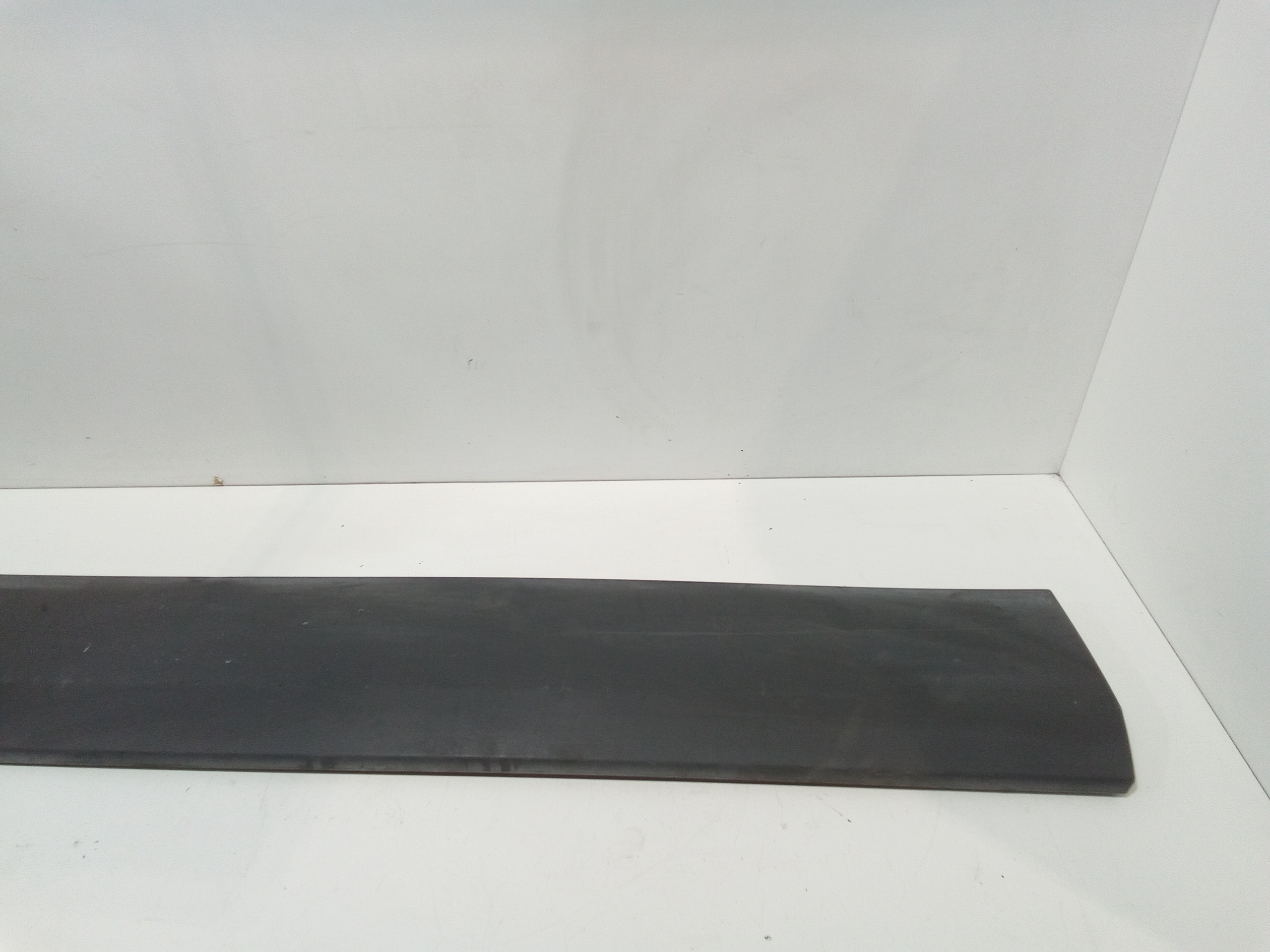 Modanatura posteriore laterale dx per Volkswagen Crafter Combi (2e) (06>) (2006 - In produzione)