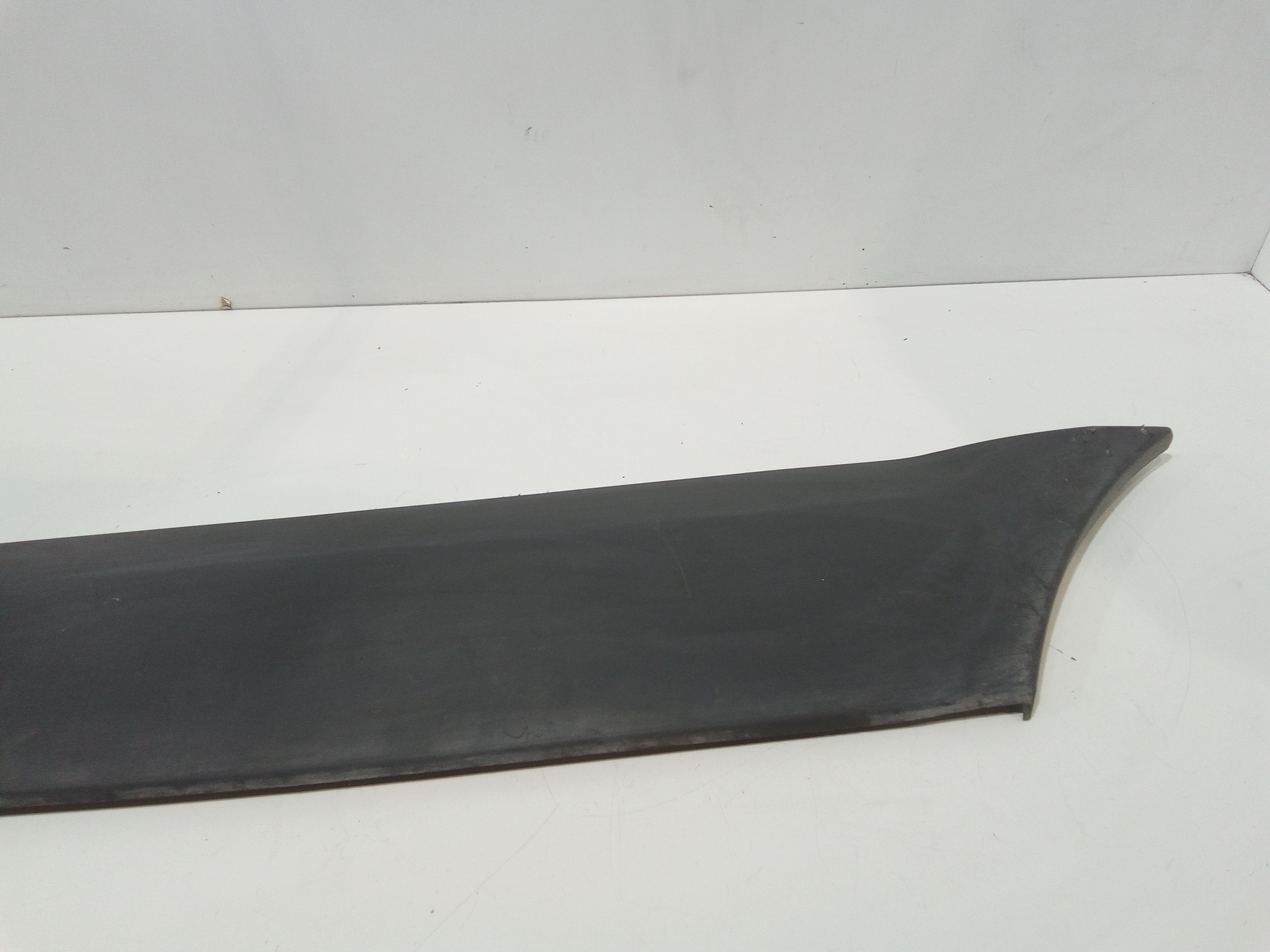 Modanatura posteriore laterale dx per Volkswagen Crafter Combi (2e) (06>) (2006 - In produzione)