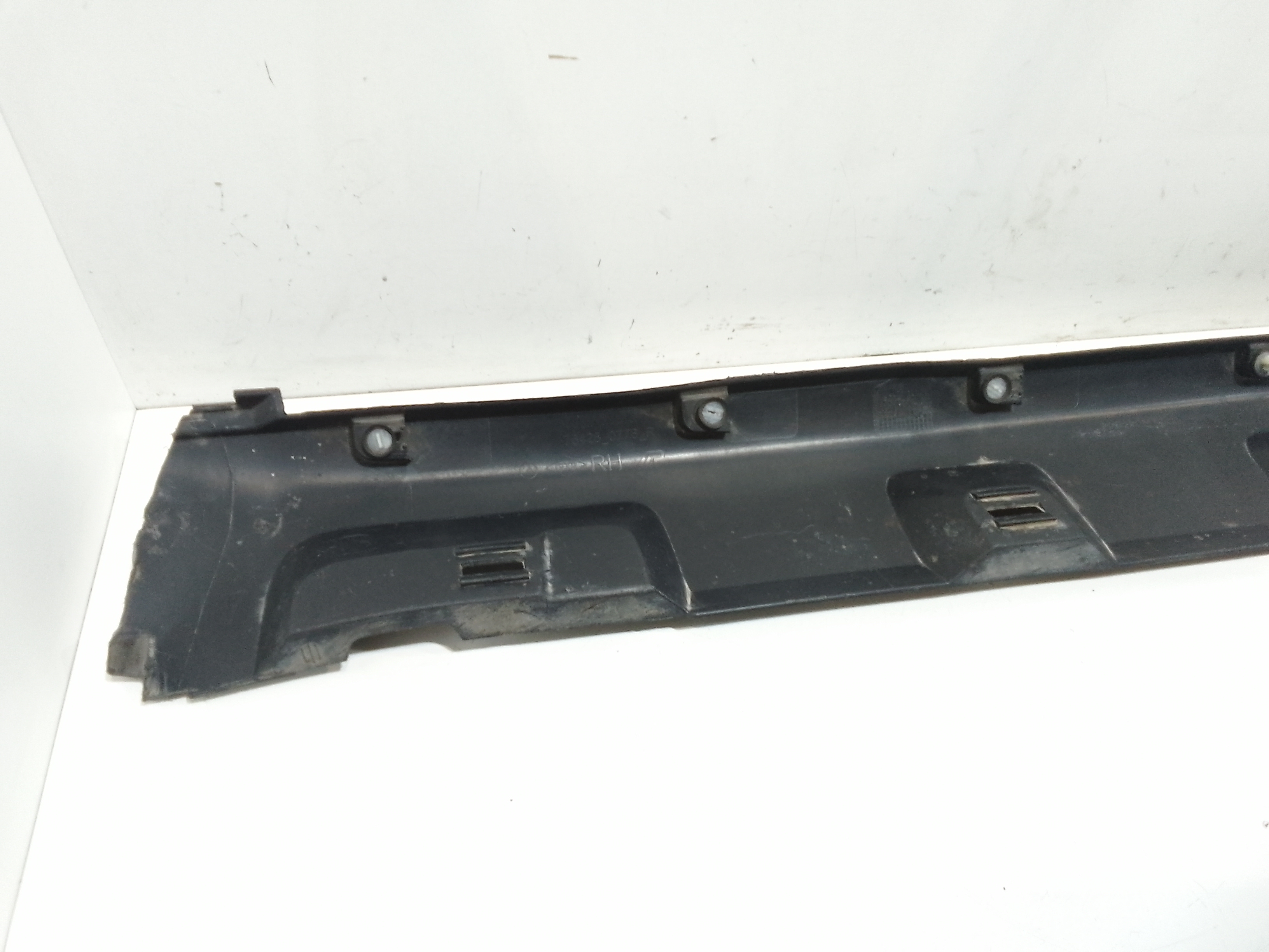 Minigonna Laterale Destra per Dacia Sandero Serie Ii (12>20) (2012 - 2020)