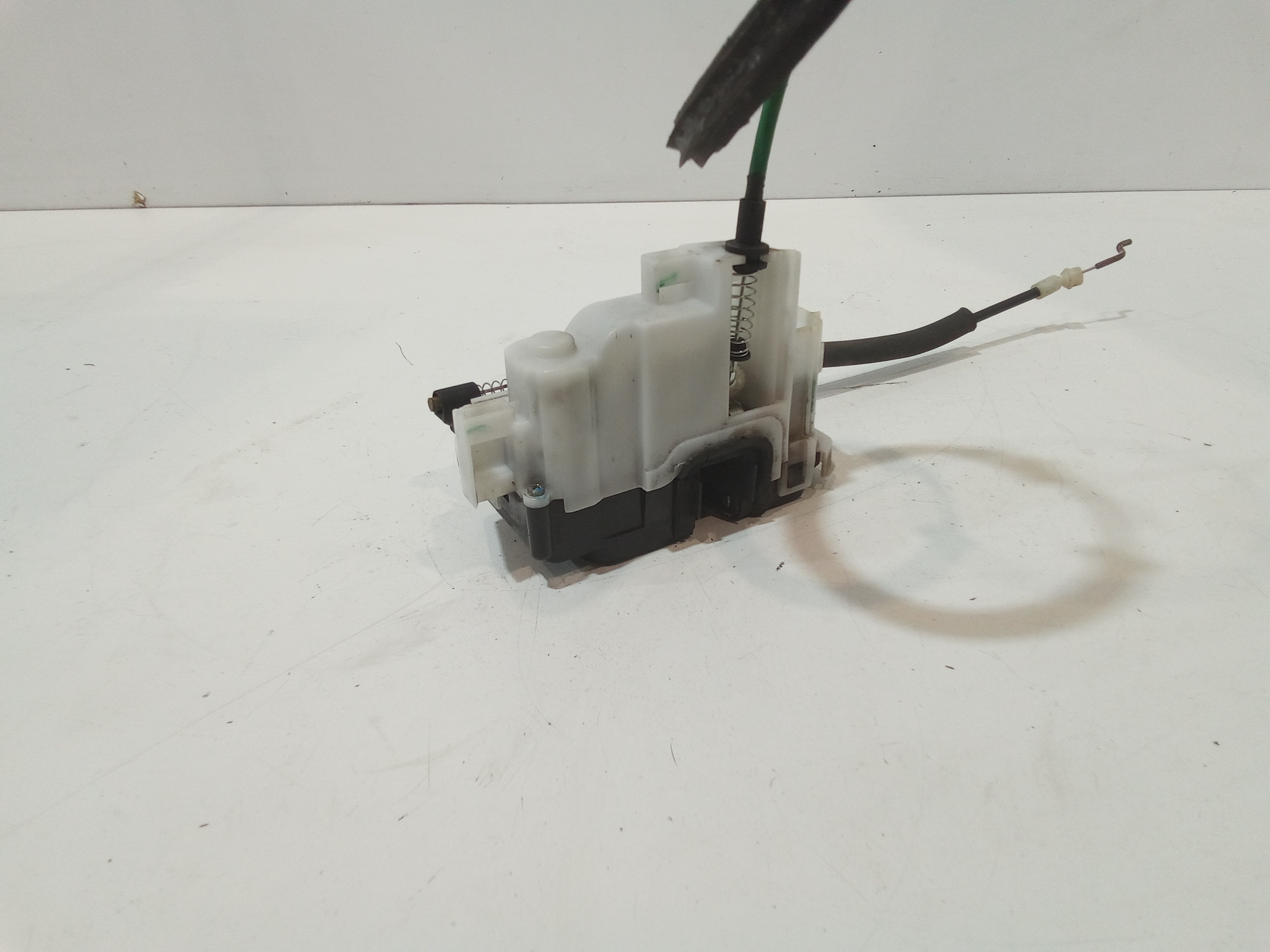 Serratura Anteriore Destra per Alfa Romeo 159 Sportwagon Serie (05>11) (2005 - 2011)