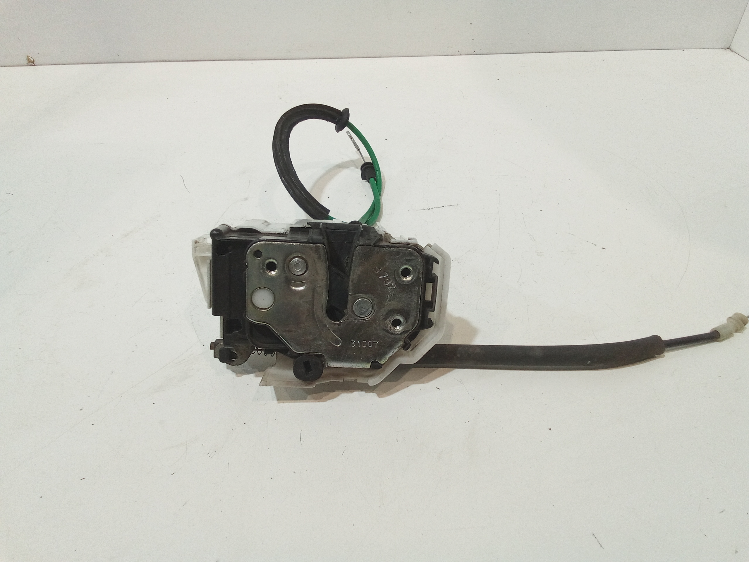 Serratura Anteriore Destra per Alfa Romeo 159 Sportwagon Serie (05>11) (2005 - 2011)