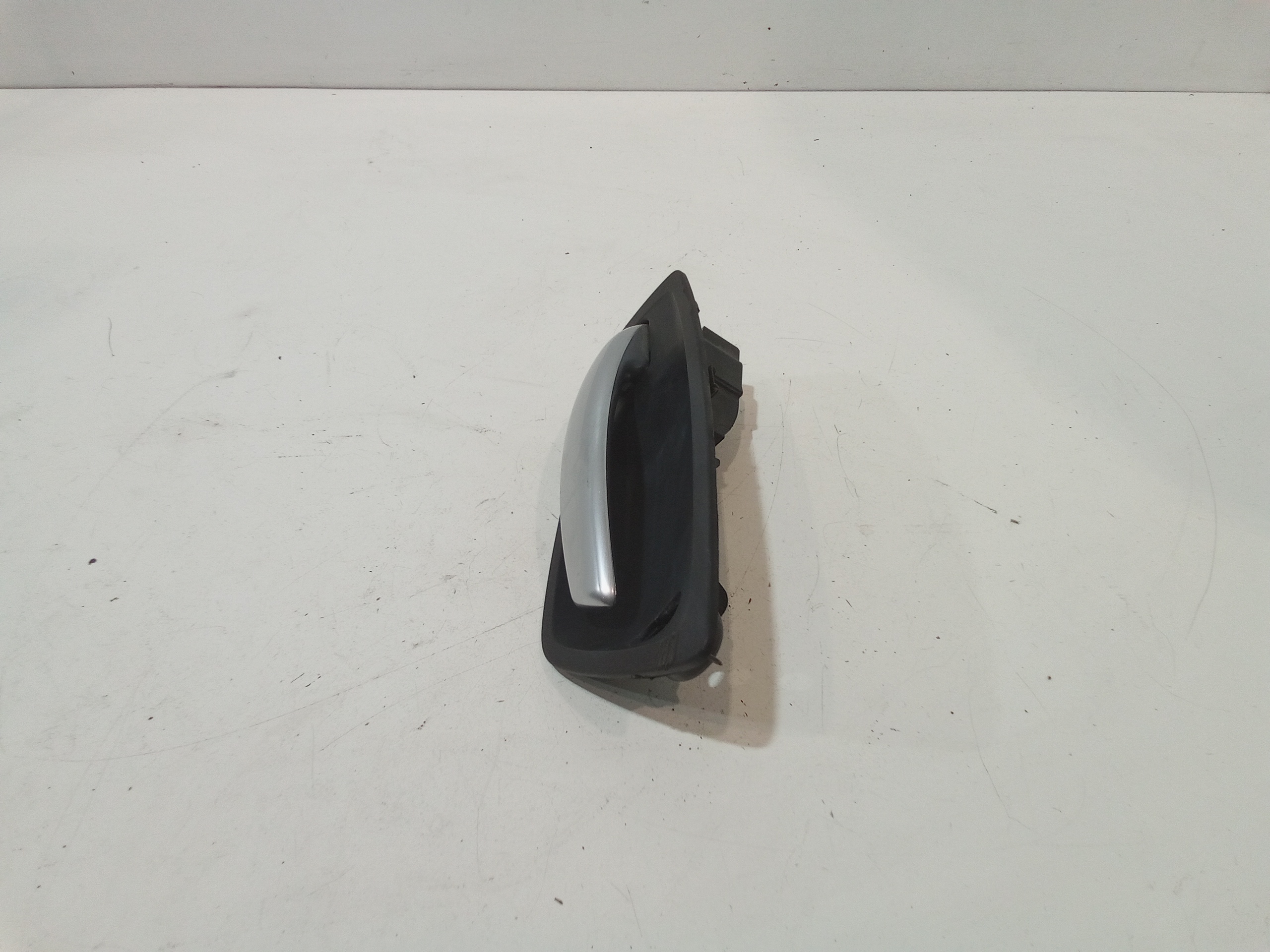 Maniglia interna Posteriore Sinistra per Bmw Serie 1 Serie (e87) (04>07) (2004 - 2007)