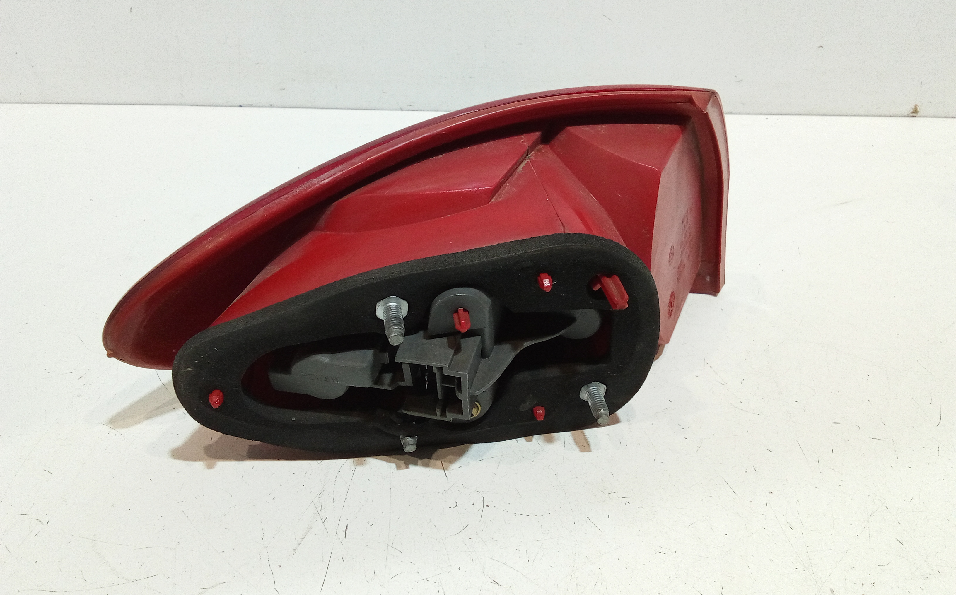 Stop fanale posteriore Destro Passeggero per Alfa Romeo 147 Serie (937) (00>05<) (2000 - 2005)