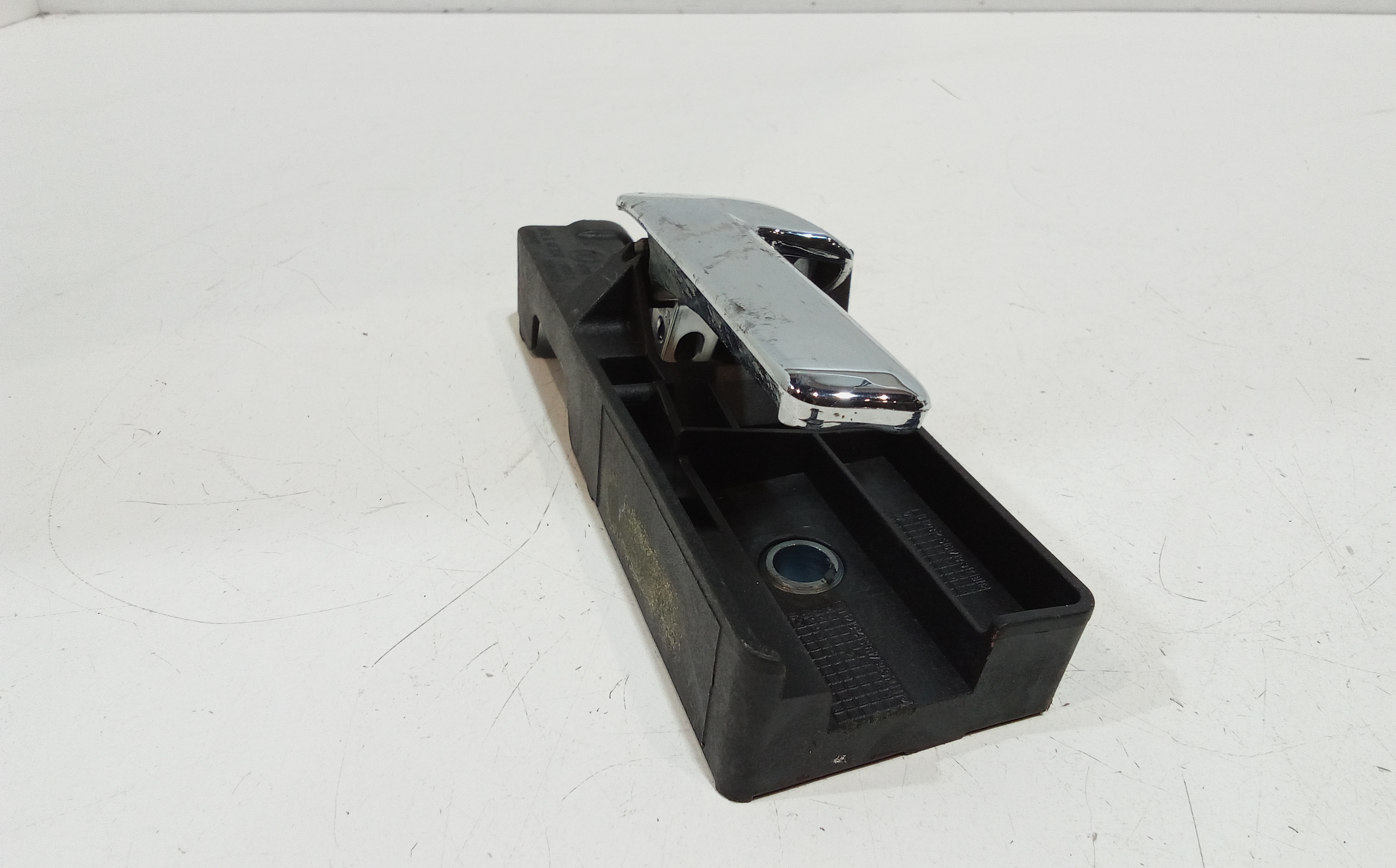 Maniglia interna Posteriore Sinistra per Alfa Romeo 159 Berlina Serie (939_) (05>11) (2005 - 2011)