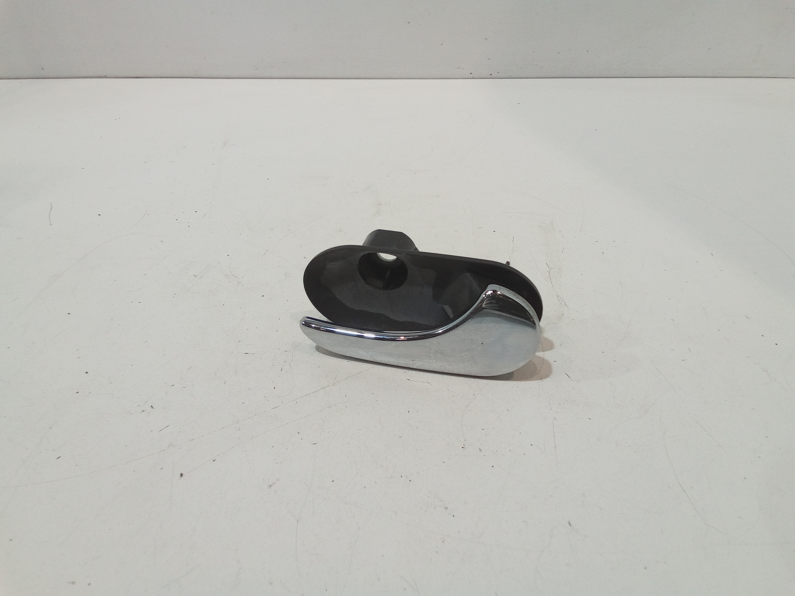 Maniglia interna Anteriore Destra per Saab 9-5 Berlina 2 Serie (2001 - 2006)