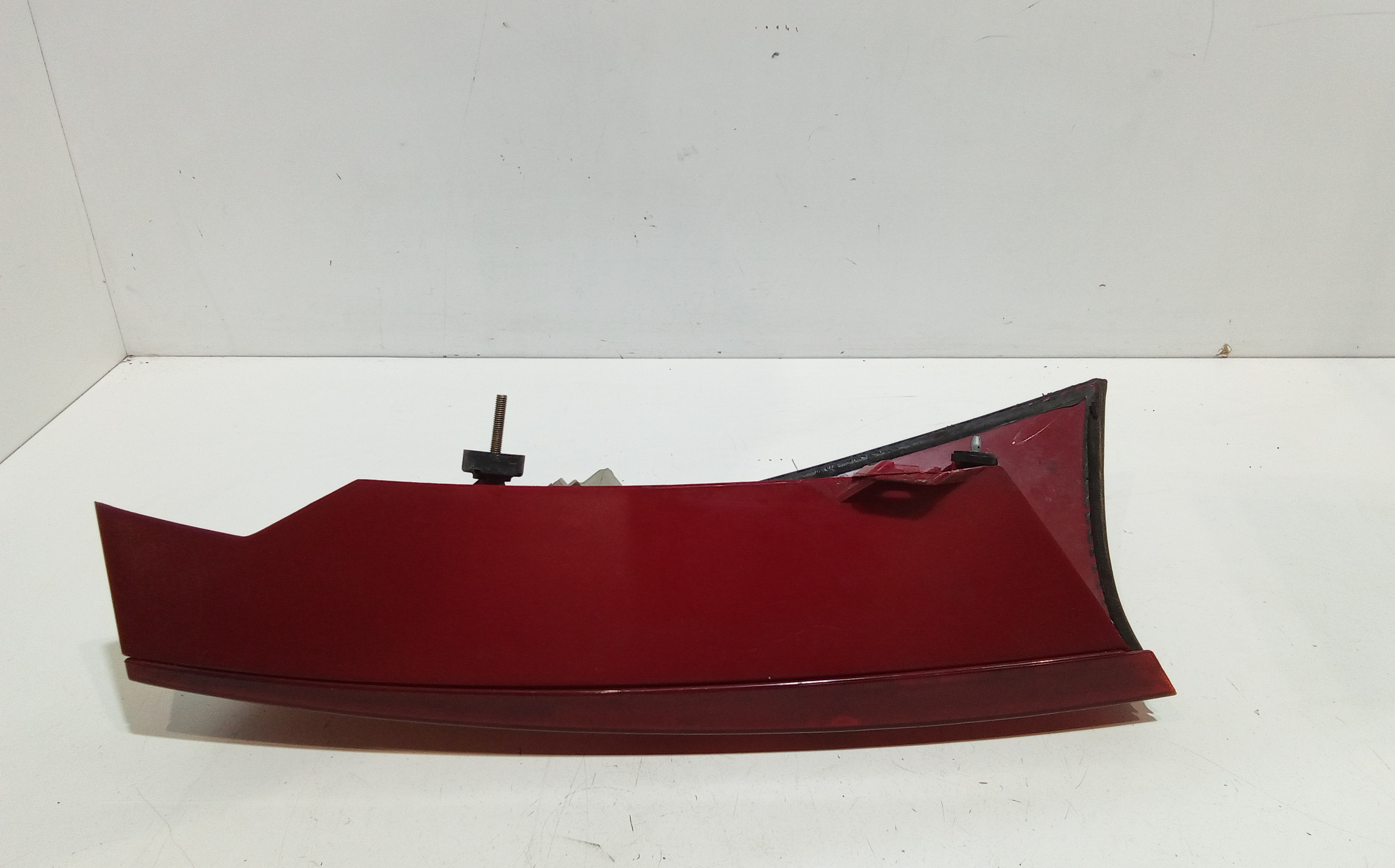 Stop fanale posteriore Destro Passeggero per Ford Focus Berlina 2 Serie (2001 - 2004)