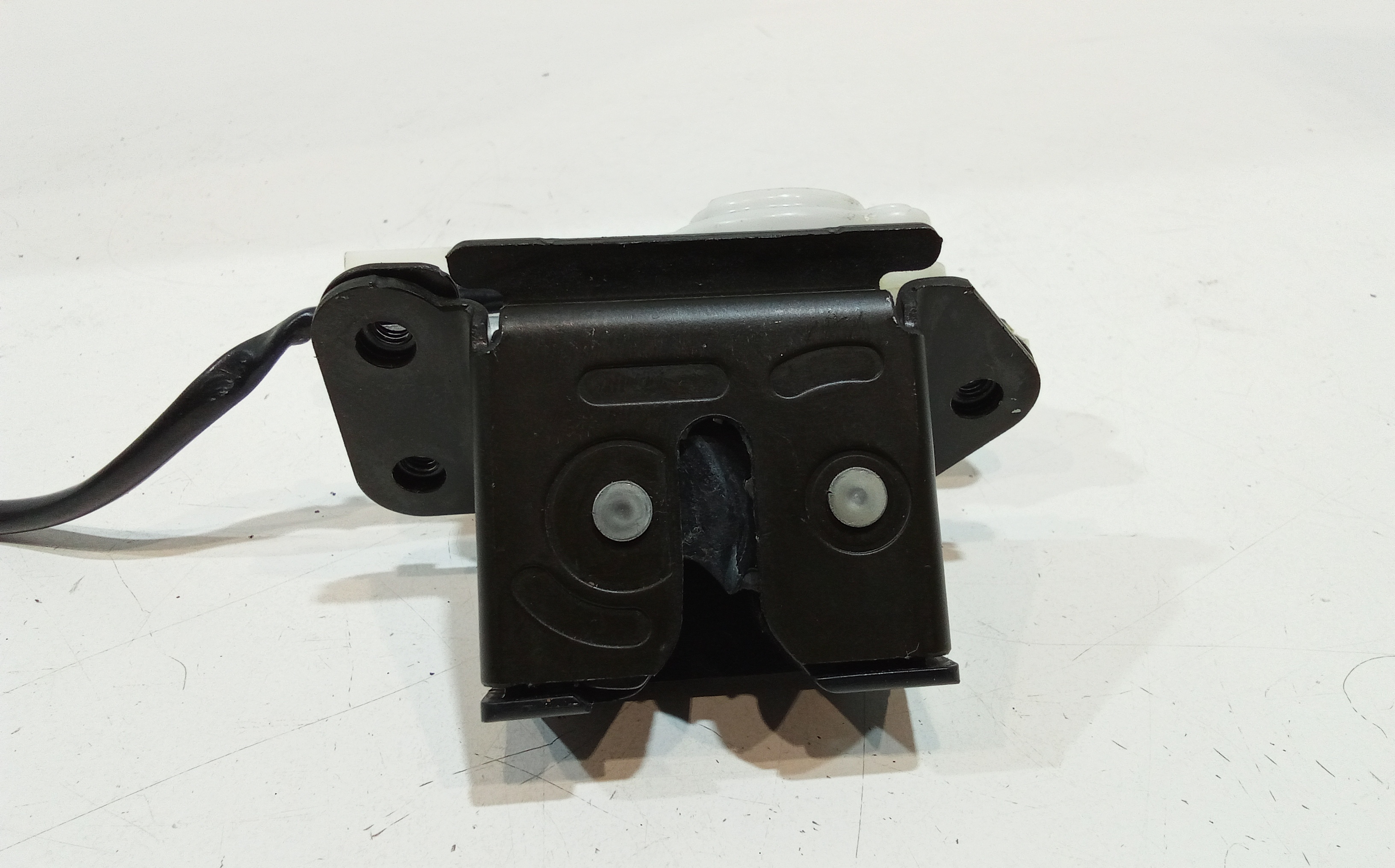 Serratura Cofano Posteriore per Mazda 6 Berlina (2002 - 2008)