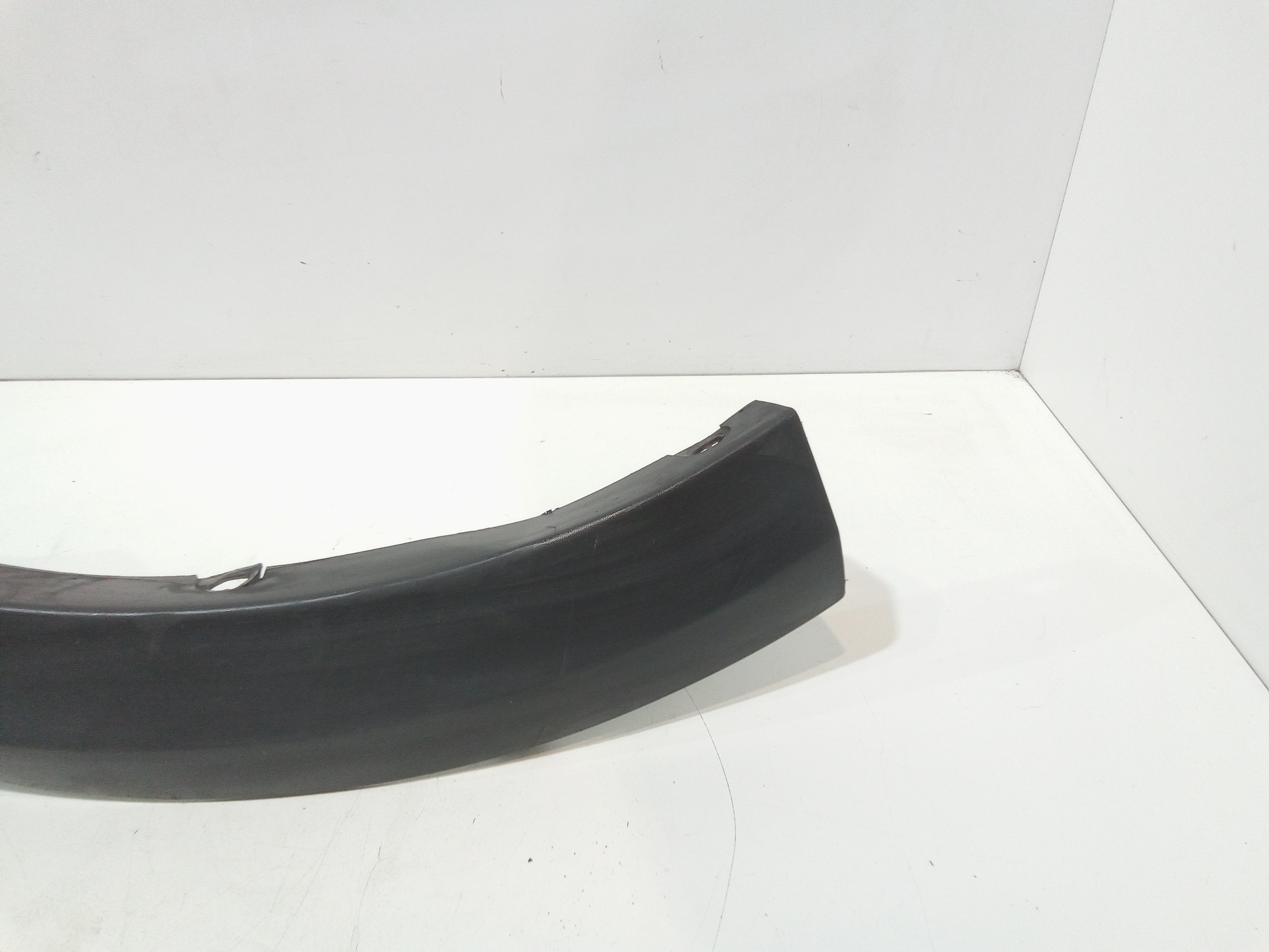 Modanatura parafango post SX guida per Dacia Sandero Serie Ii (12>20) (2012 - 2020)