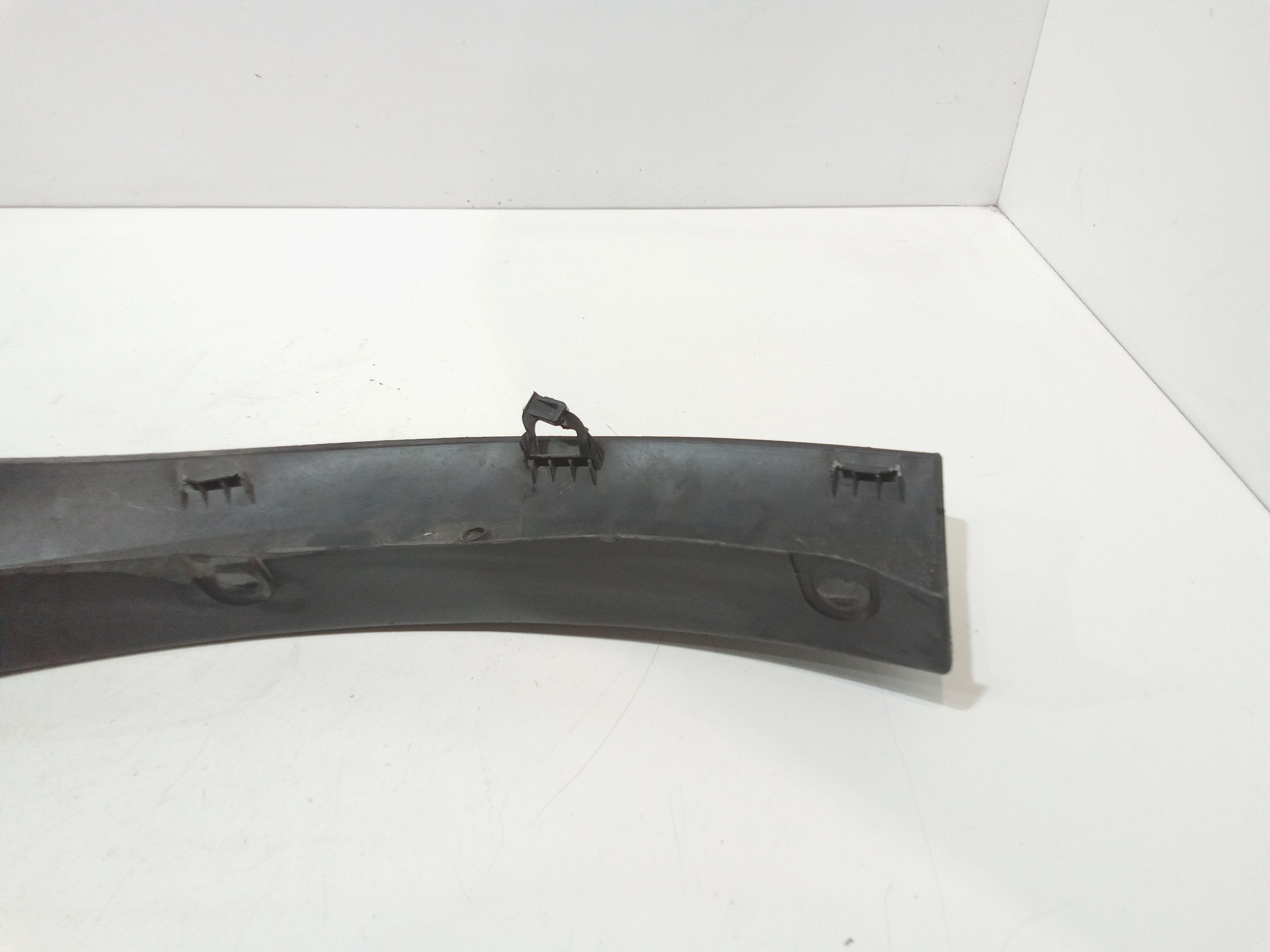 Modanatura parafango post SX guida per Dacia Sandero Serie Ii (12>20) (2012 - 2020)