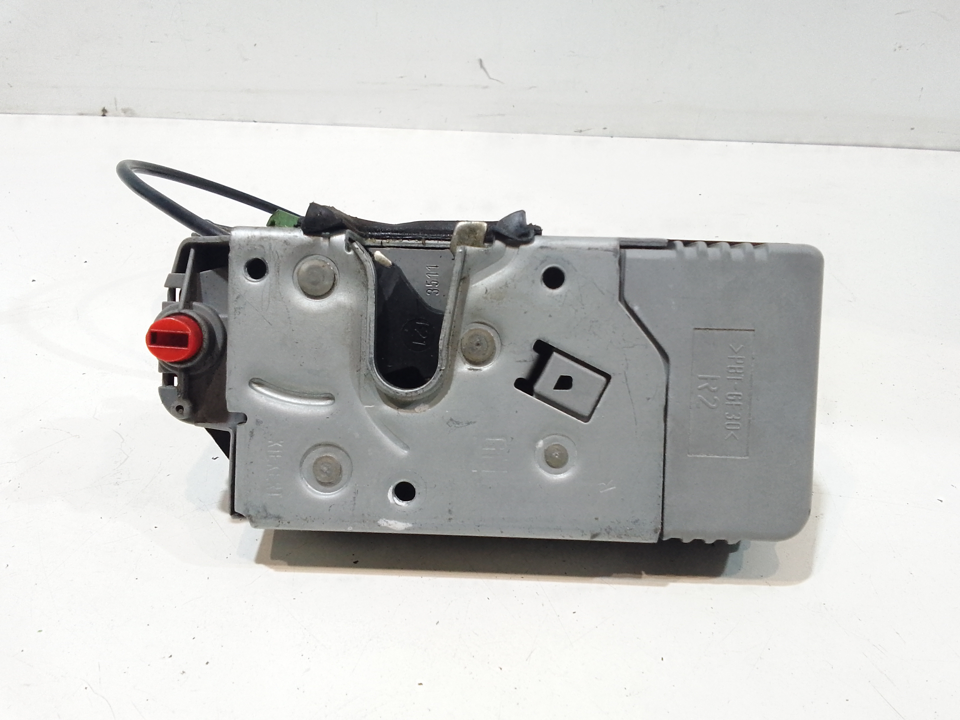 Serratura Posteriore destra per Saab 9-5 Berlina 2 Serie (2001 - 2006)