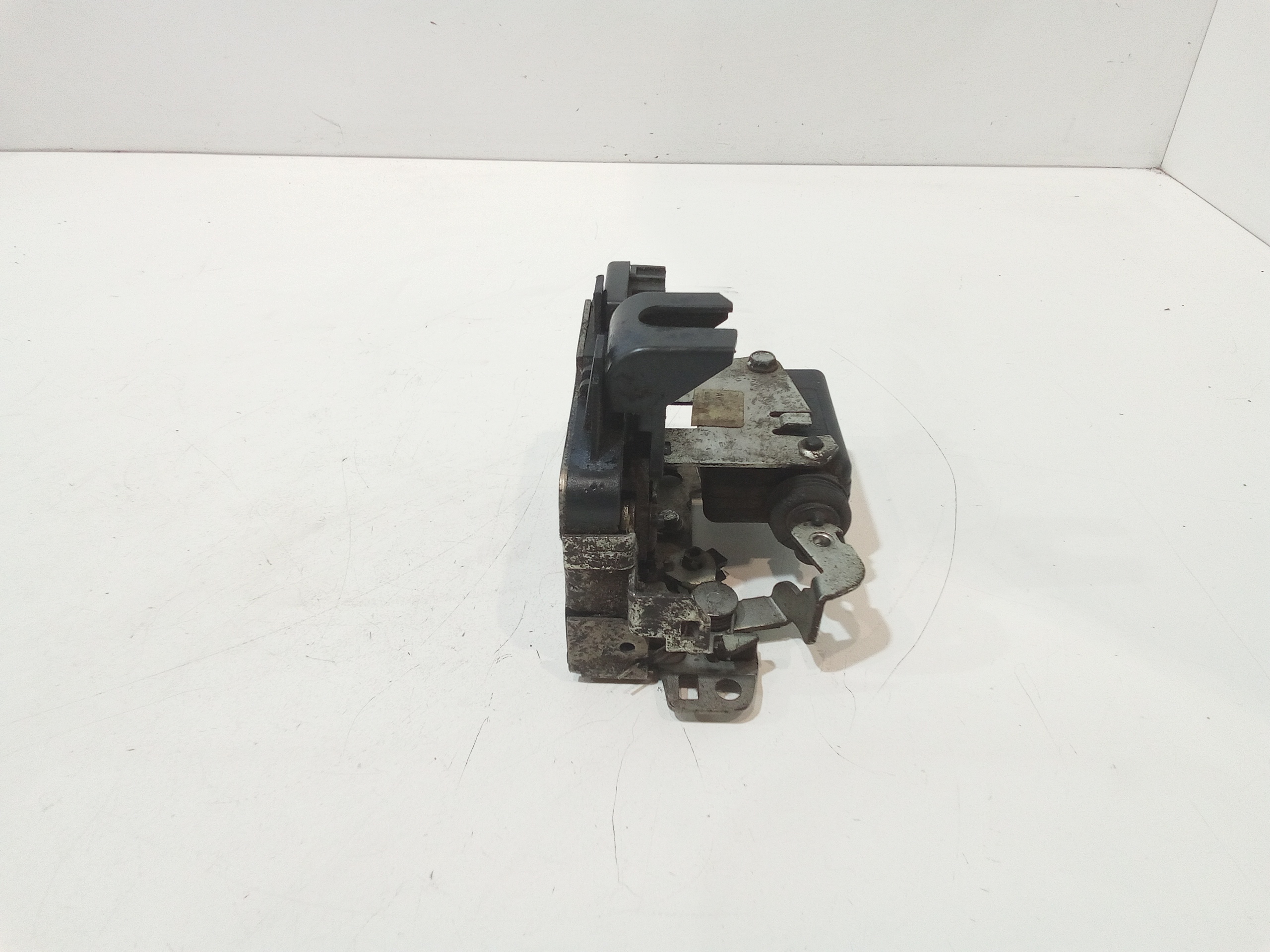 Serratura Anteriore Sinistra per Dacia Sandero Serie Ii (12>20) (2012 - 2020)