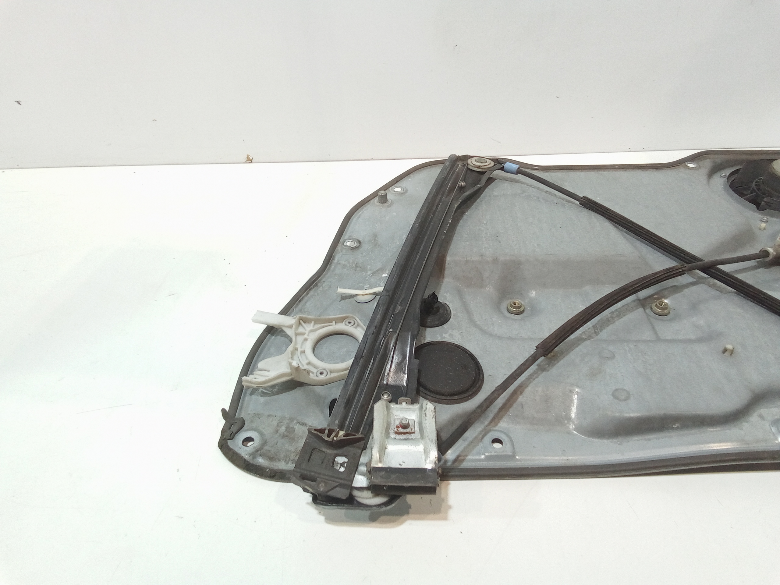 Cremagliera anteriore sinistra Guida per Volkswagen Bora Berlina (1998 - 2005)