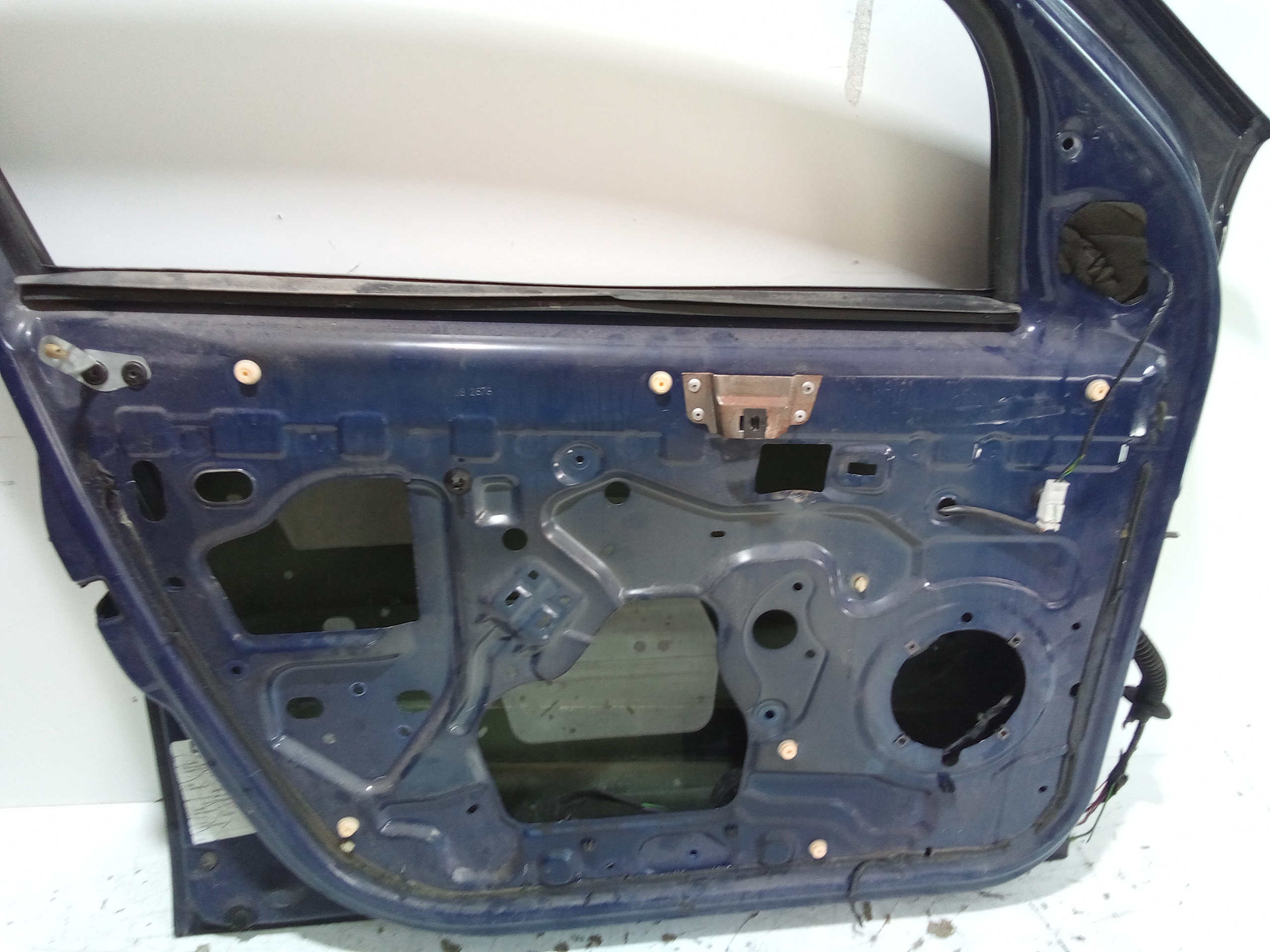 Portiera Anteriore Sinistra per Dacia Sandero 1 Serie (2008 - 2012)