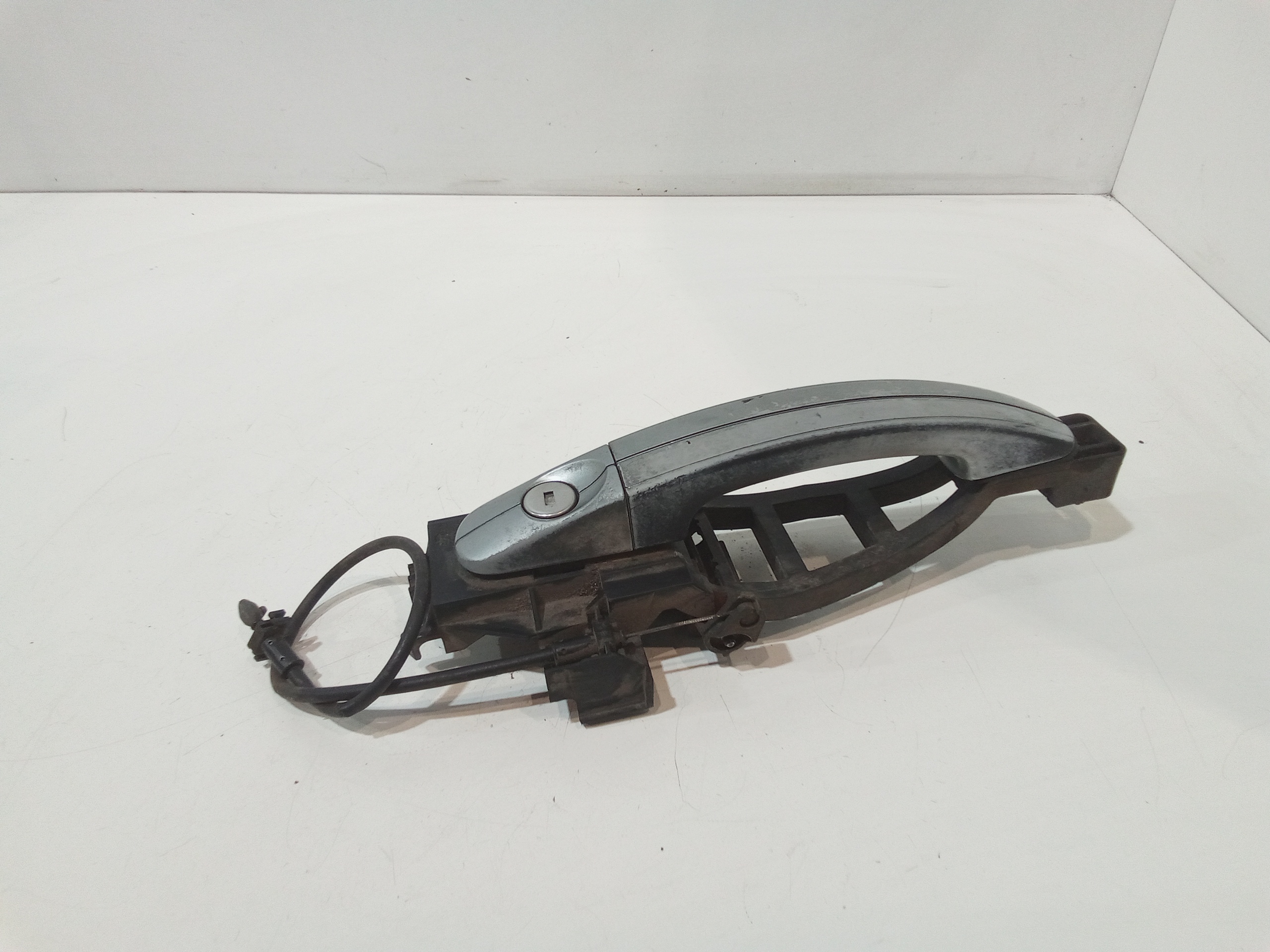 Maniglia esterna Anteriore Sinistra per Ford Focus C-max Serie (03>07) (2003 - 2007)