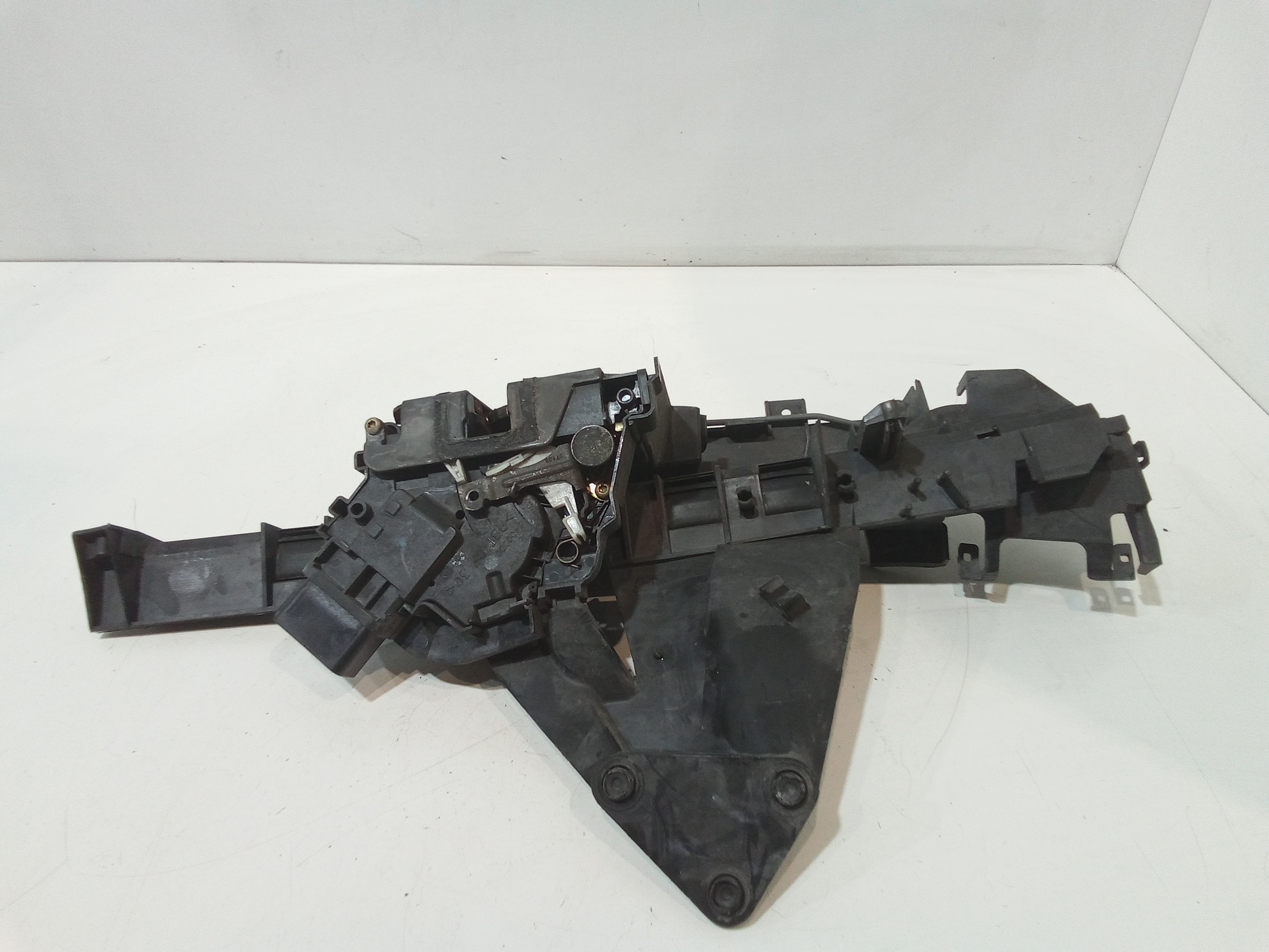 Serratura Anteriore Sinistra per Ford Focus C-max Serie (03>07) (2003 - 2007)