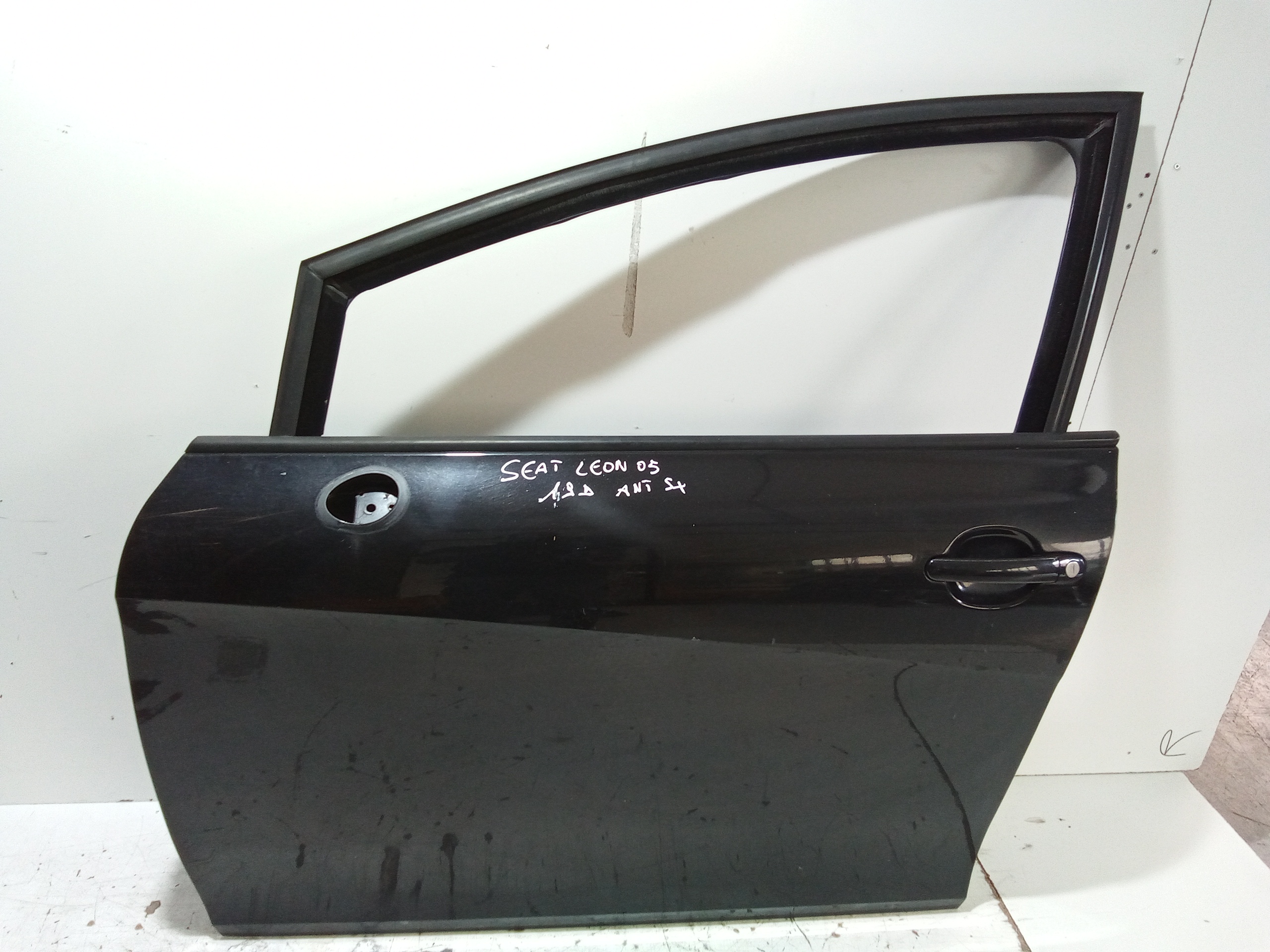 Portiera Anteriore Sinistra per Seat Leon 2 Serie (2005 - 2009)