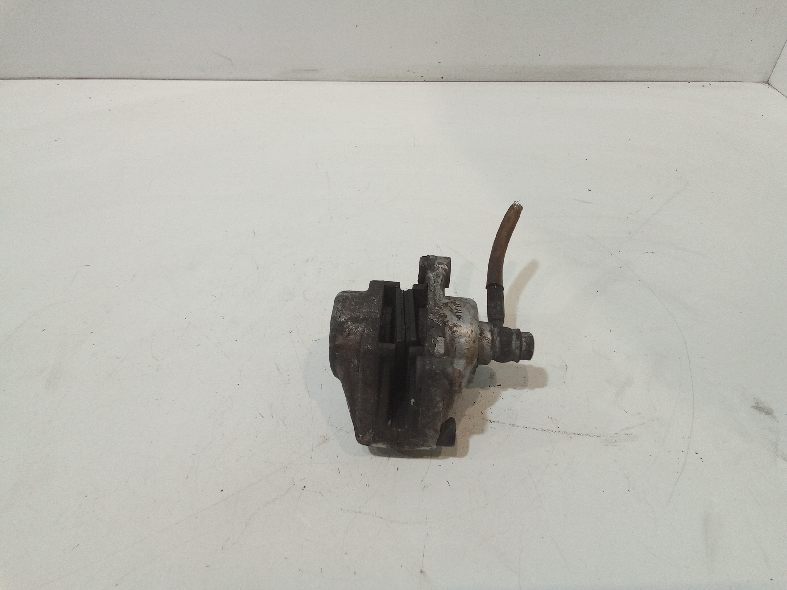 Pinza freno posteriore per Peugeot Tweet 150 cc (2012 - 2018)