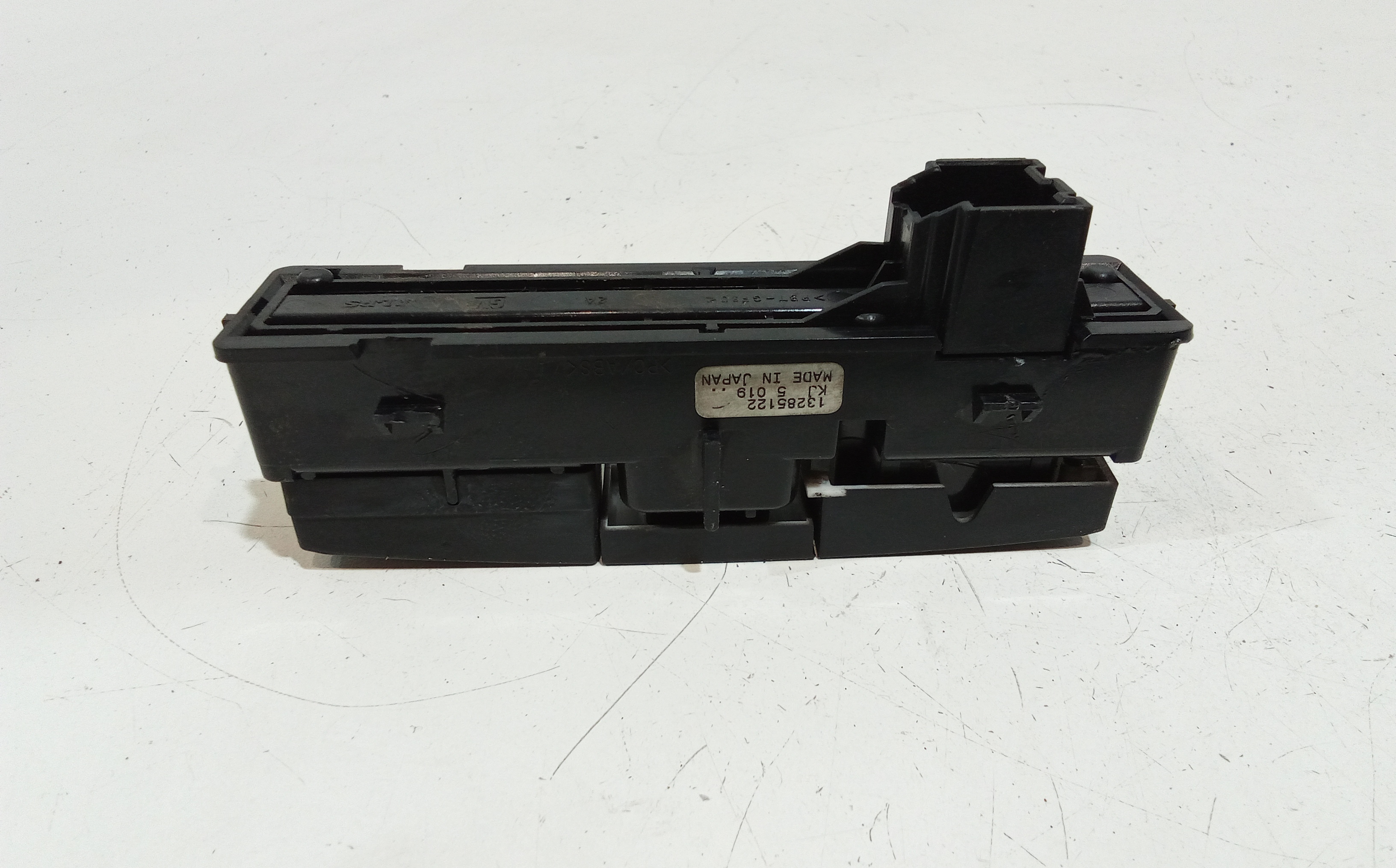 Pulsantiera Centrale per Opel Astra J (2009 - In produzione)