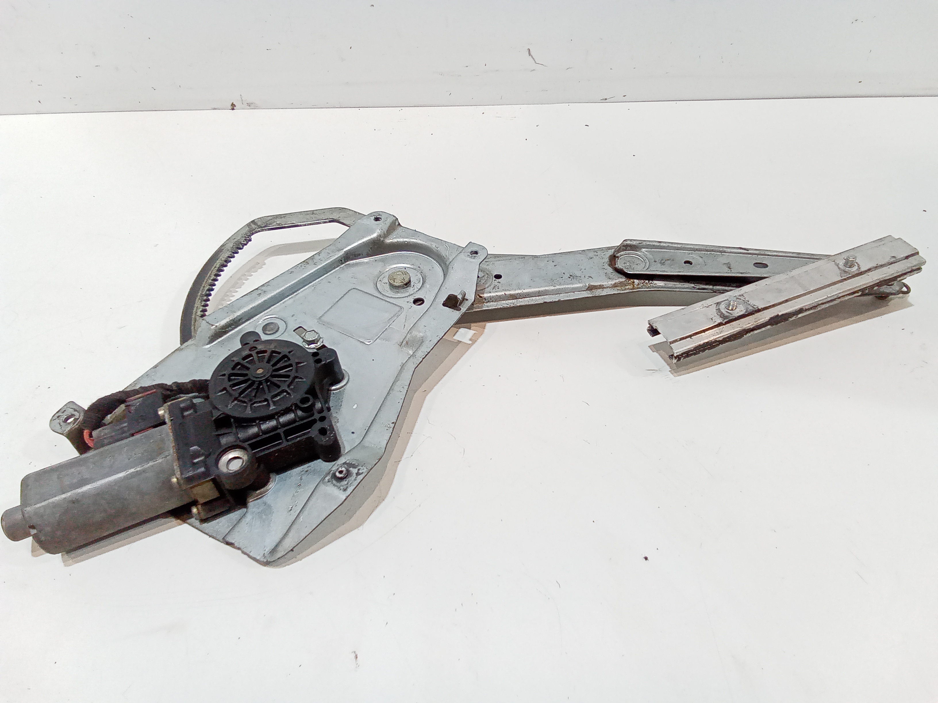 Cremagliera anteriore sinistra Guida per Saab 9-5 Berlina 2 Serie (2001 - 2006)