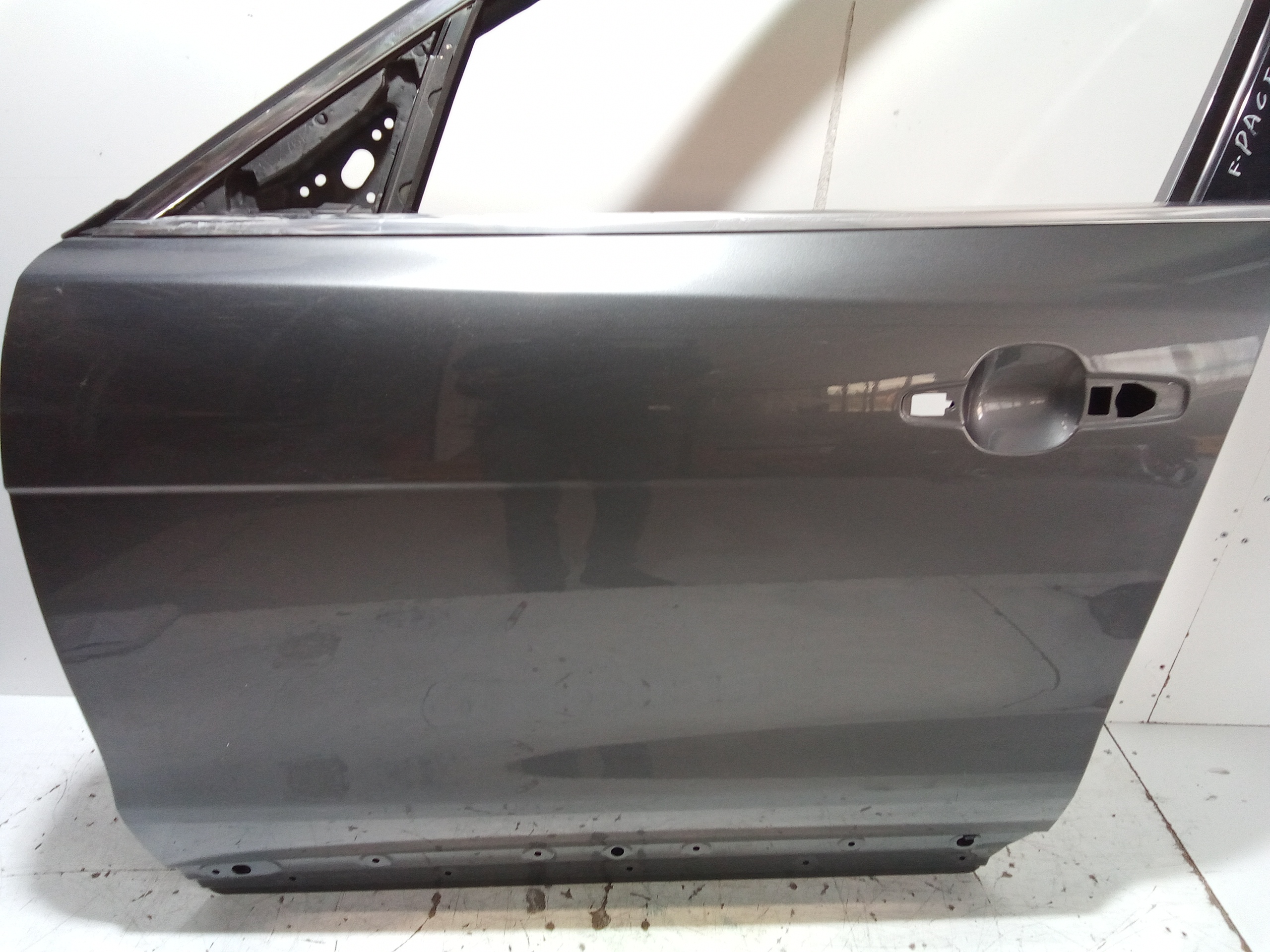 Portiera Anteriore Sinistra per Jaguar F-pace Serie (16>) (2016 - In produzione)