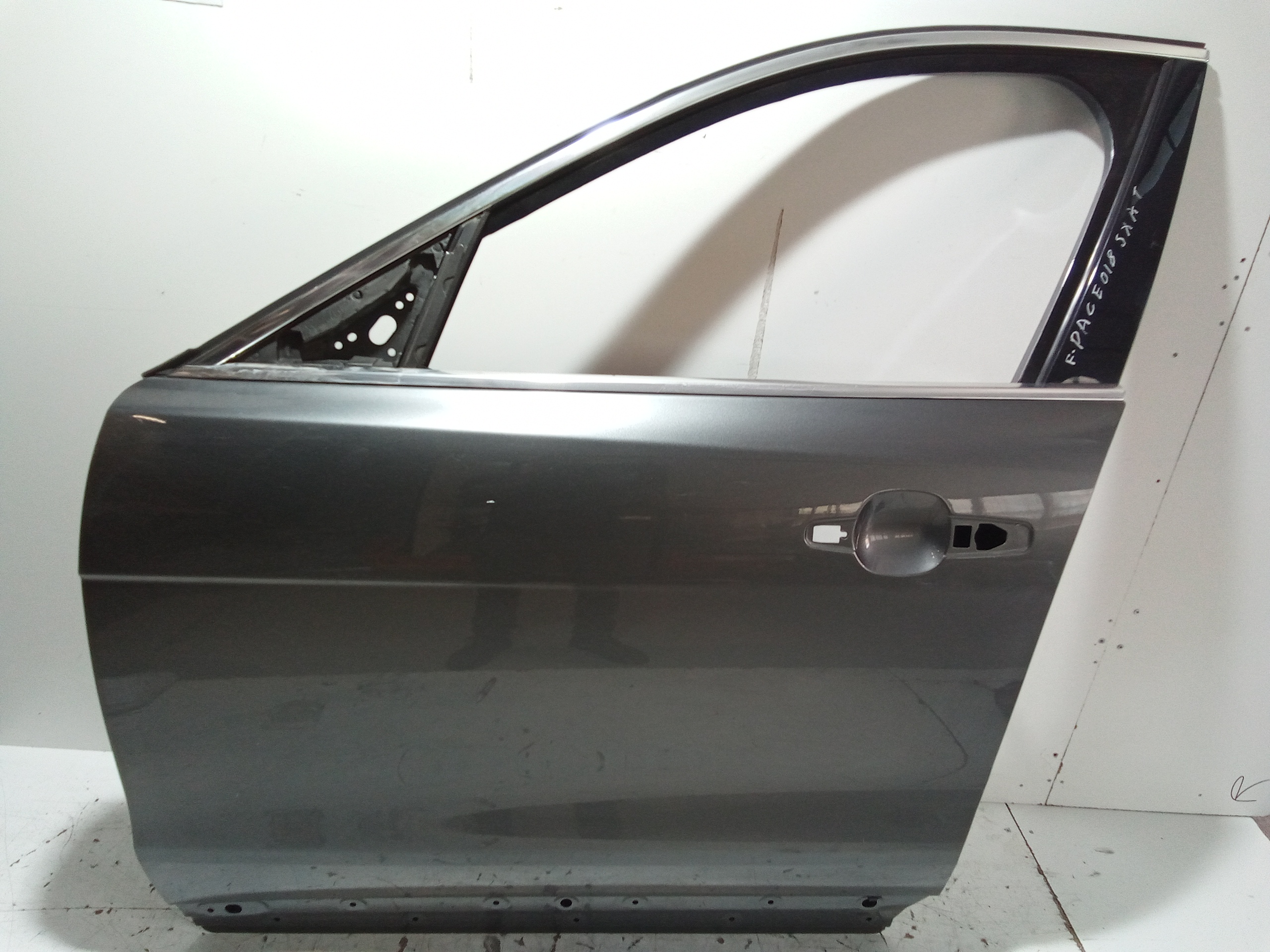 Portiera Anteriore Sinistra per Jaguar F-pace Serie (16>) (2016 - In produzione)