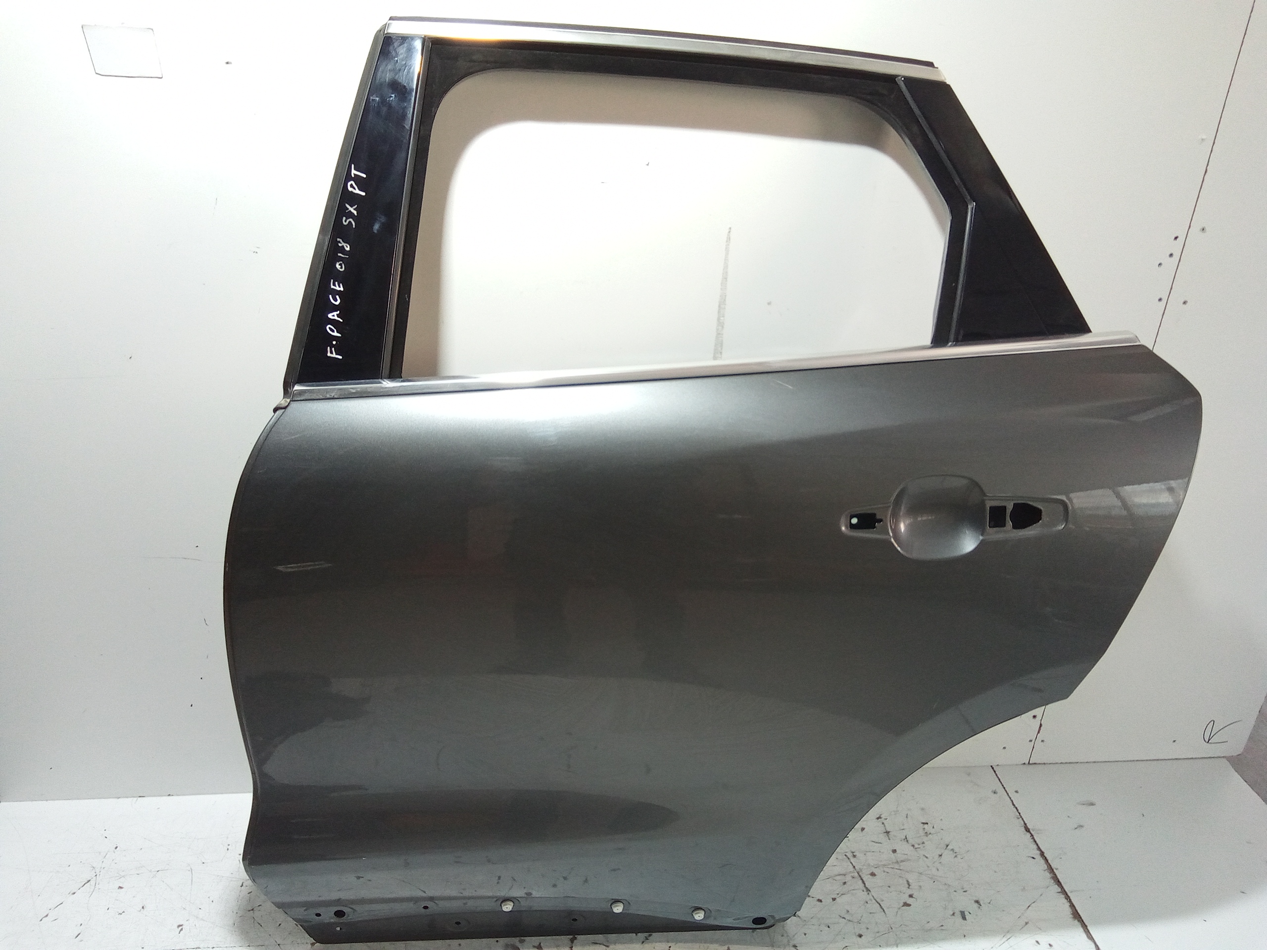 Portiera Posteriore Sinistra per Jaguar F-pace Serie (16>) (2016 - In produzione)