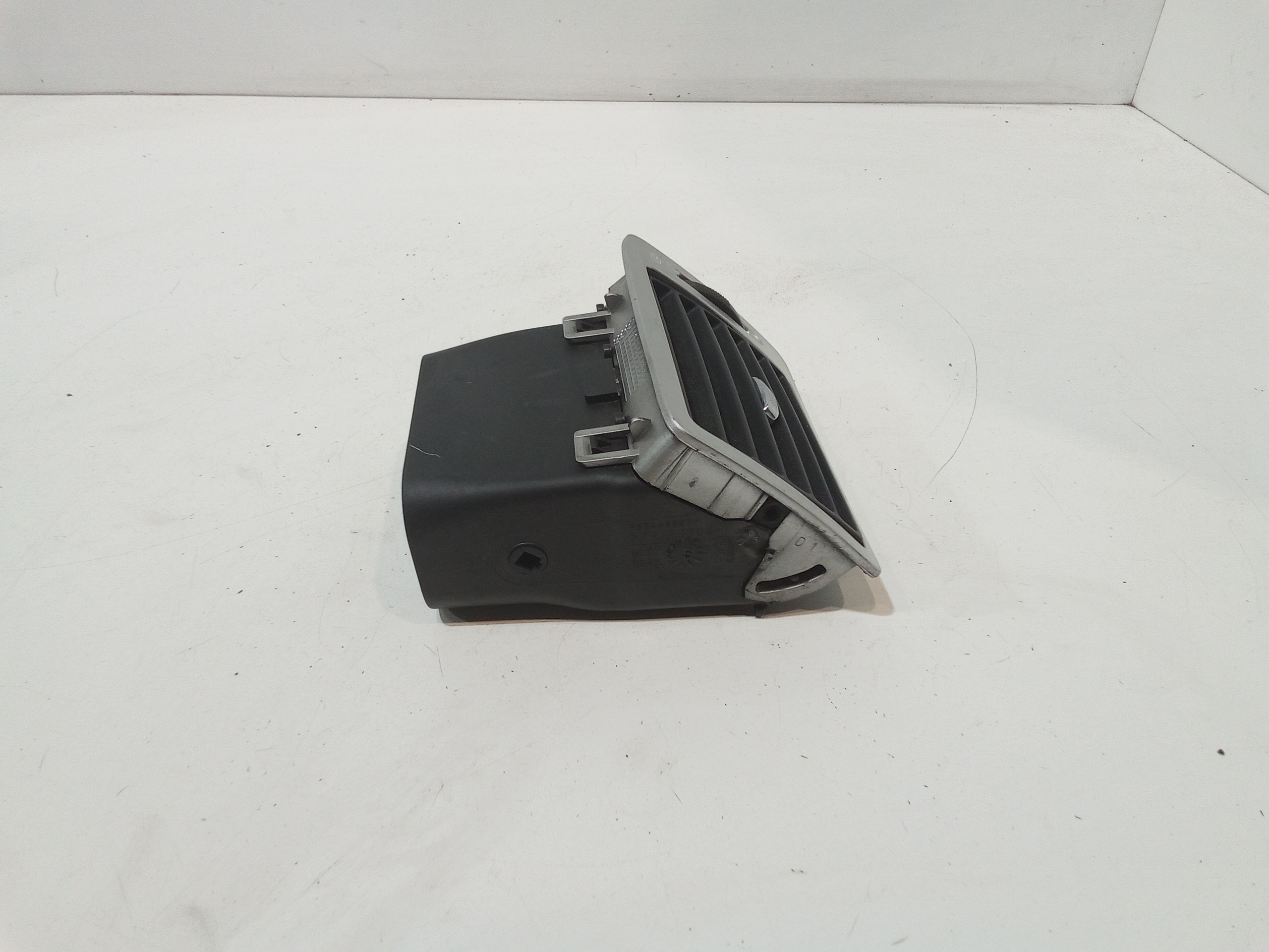 Bocchetta aria cruscotto lato passeggero per Peugeot 307 Berlina (2001 - 2005)