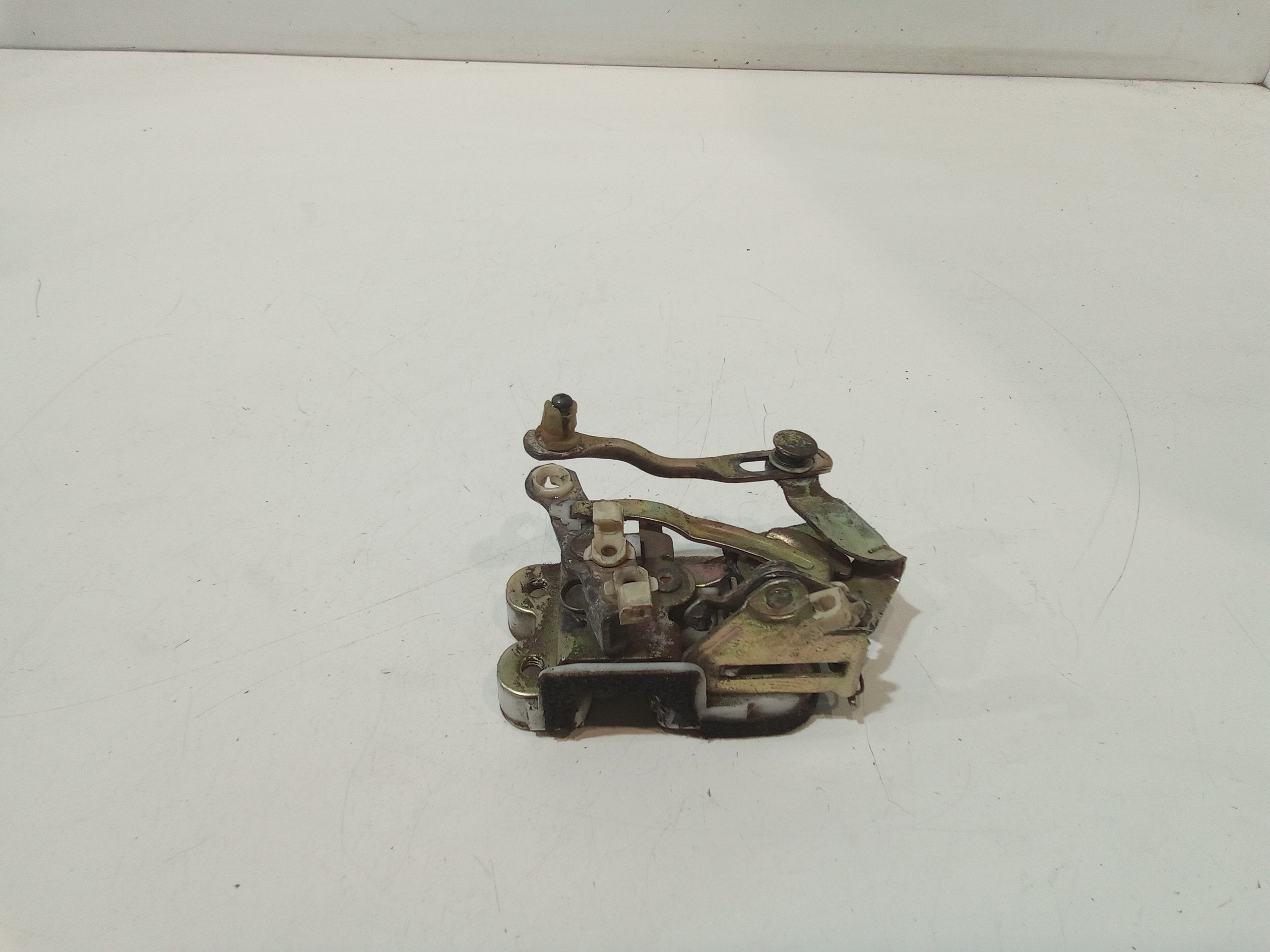 Serratura Anteriore Destra per Hyundai H100 Serie (1996 - 2004)