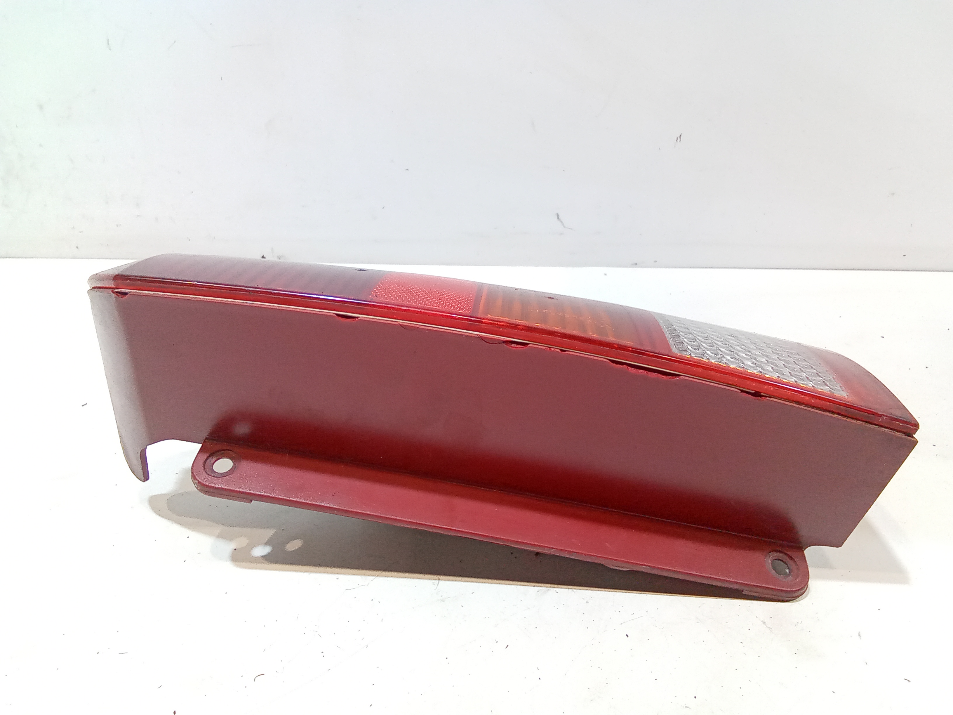 Stop fanale posteriore Destro Passeggero per Ford Focus S. Wagon 2 Serie (2001 - 2004)